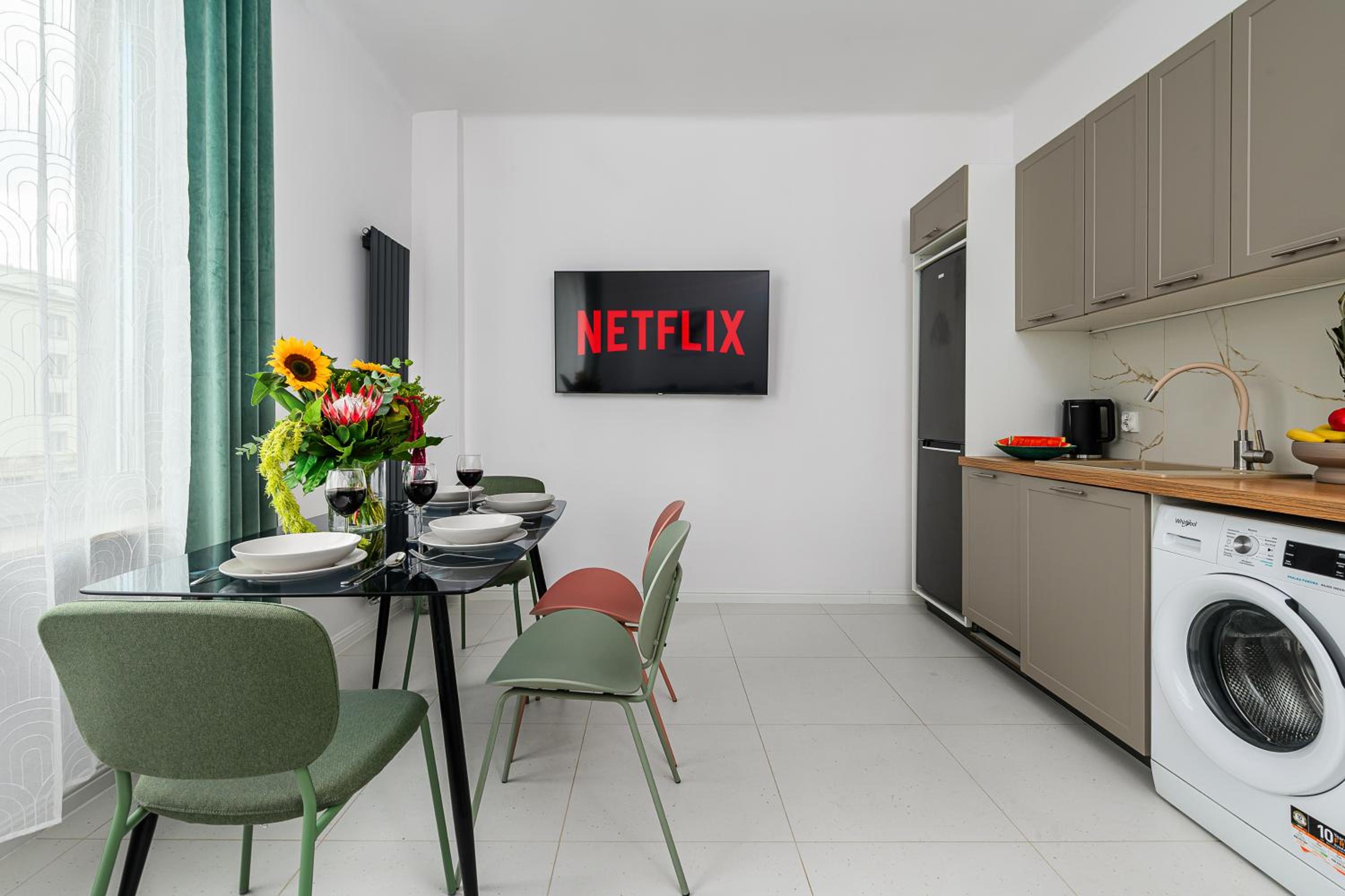 Lumina Charming 3-room apartment in the heart of Warsaw