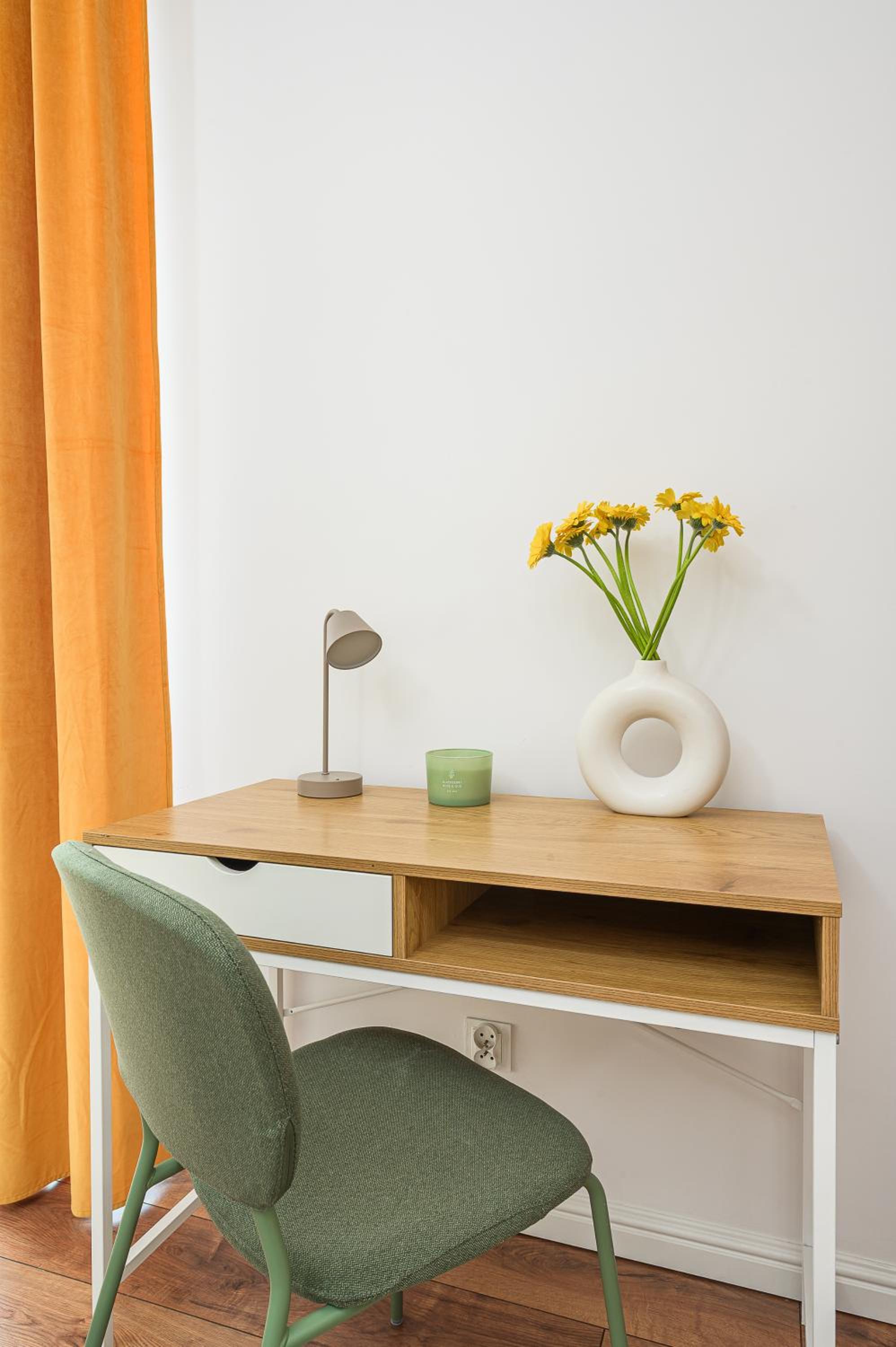 Lumina Charming 3-room apartment in the heart of Warsaw