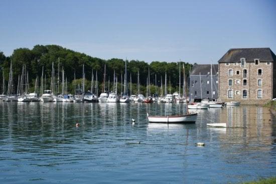Maison Onze calme en bord de Rance