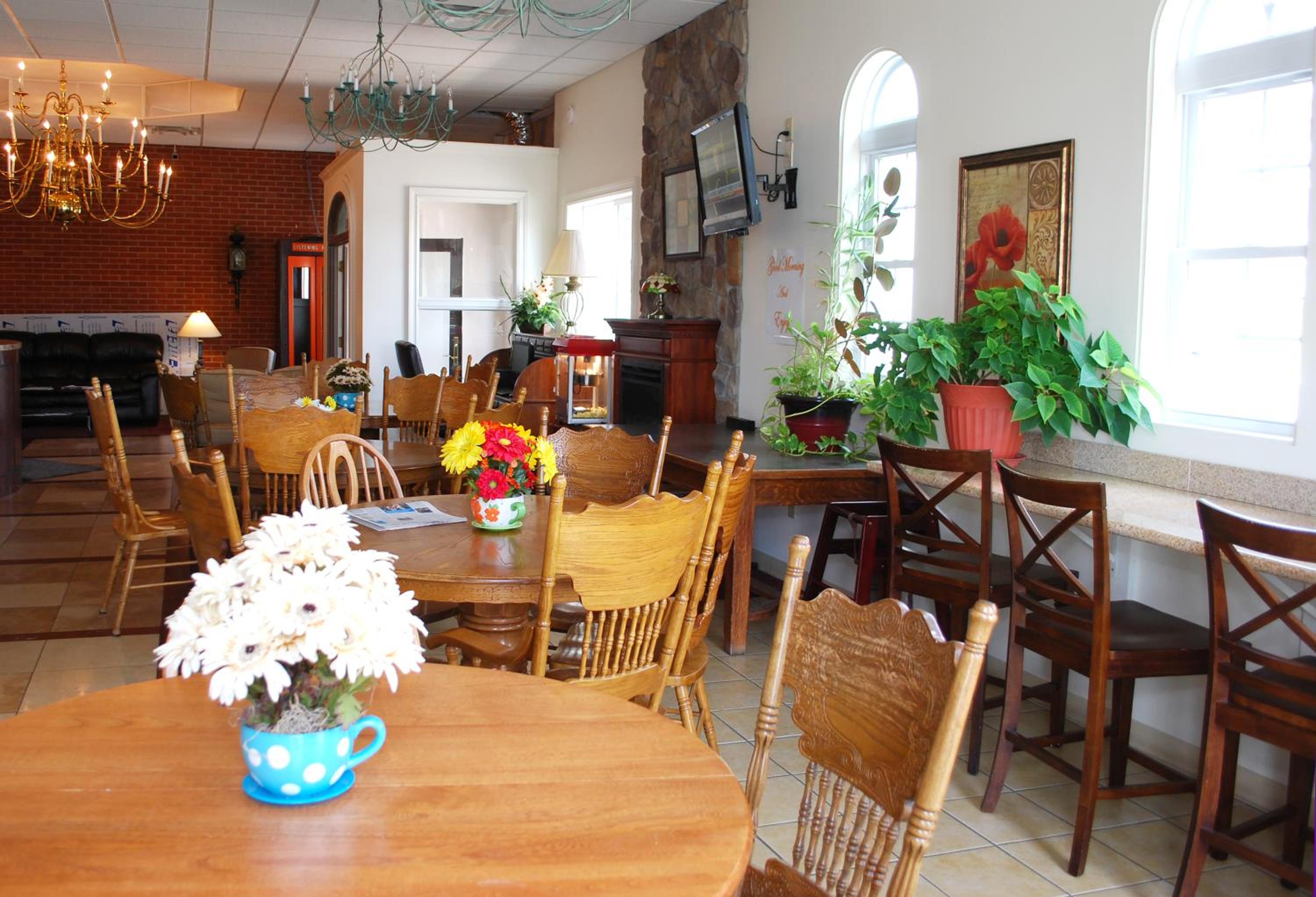 Travel Inn - Watertown NY