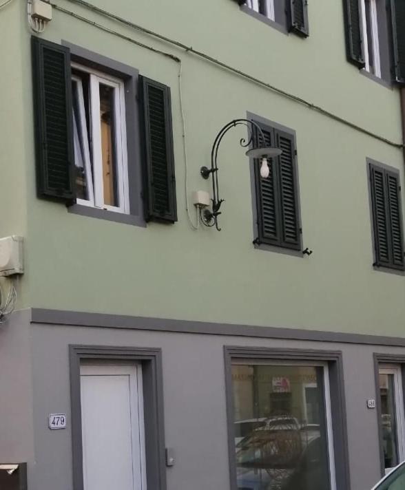 La fermata a Lucca