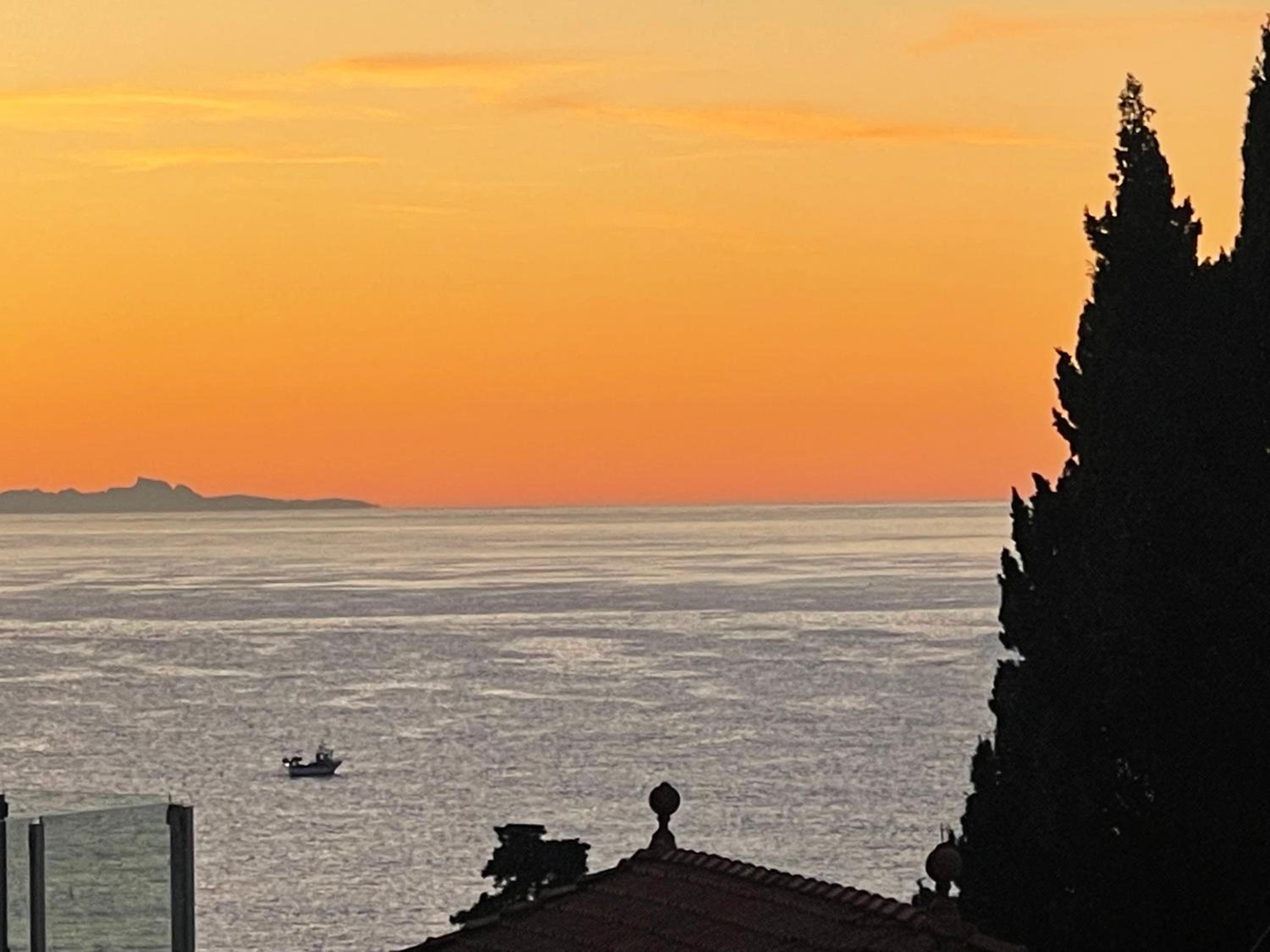 Sanremo vacanze zen vue mer 5 mn plage, 3 mn tennis club,Wifi