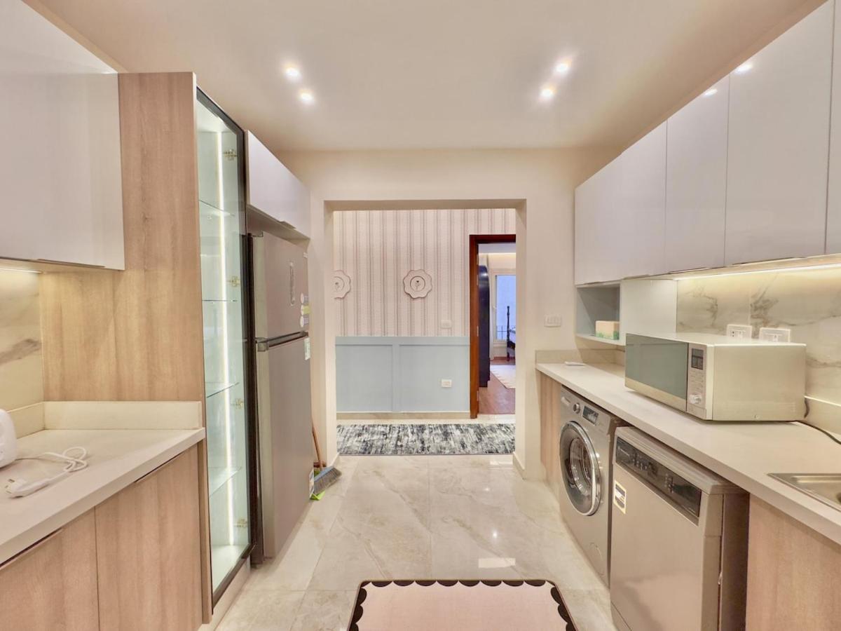 Quiet & Secure 3BR in Stone Residence, New Cairo
