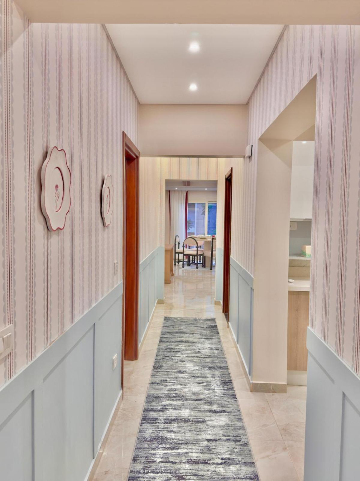 Quiet & Secure 3BR in Stone Residence, New Cairo