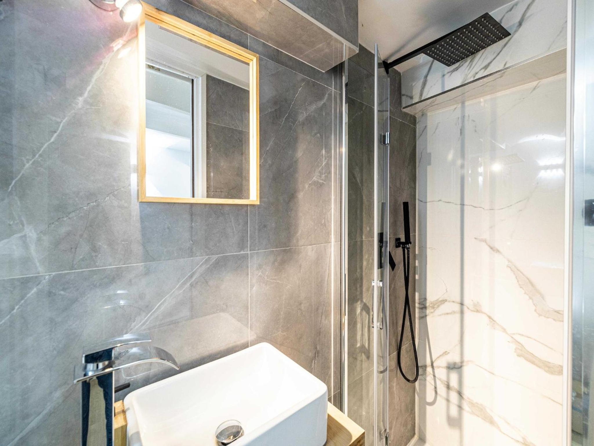 Modern a c apartment 2BR 8P - Cannes