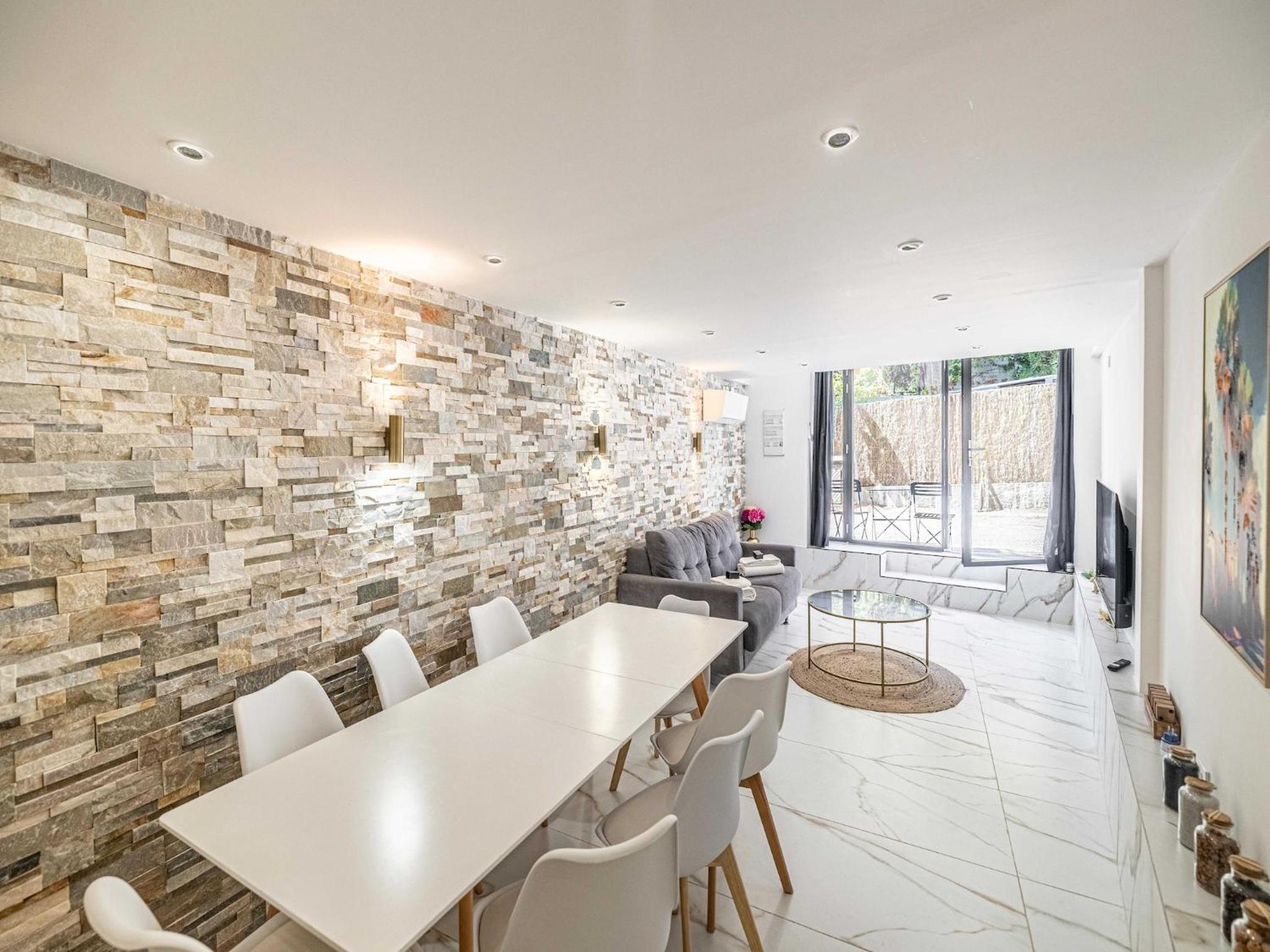 Modern a c apartment 2BR 8P - Cannes