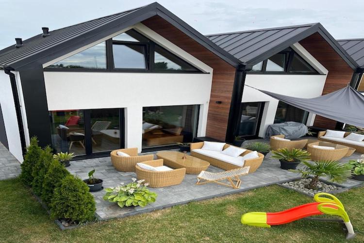 Family-friendly holiday home in Mielenko