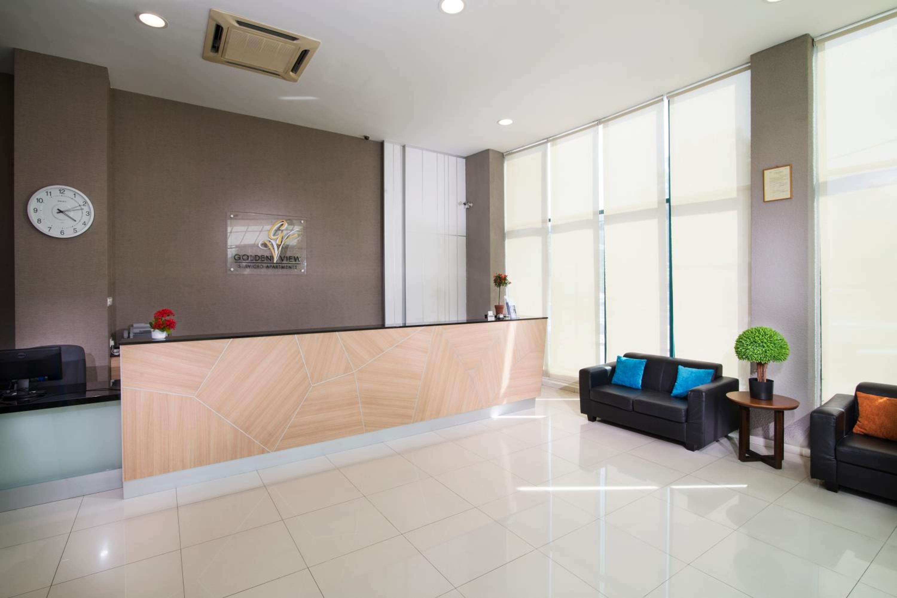 Golden View Serviced Apartments