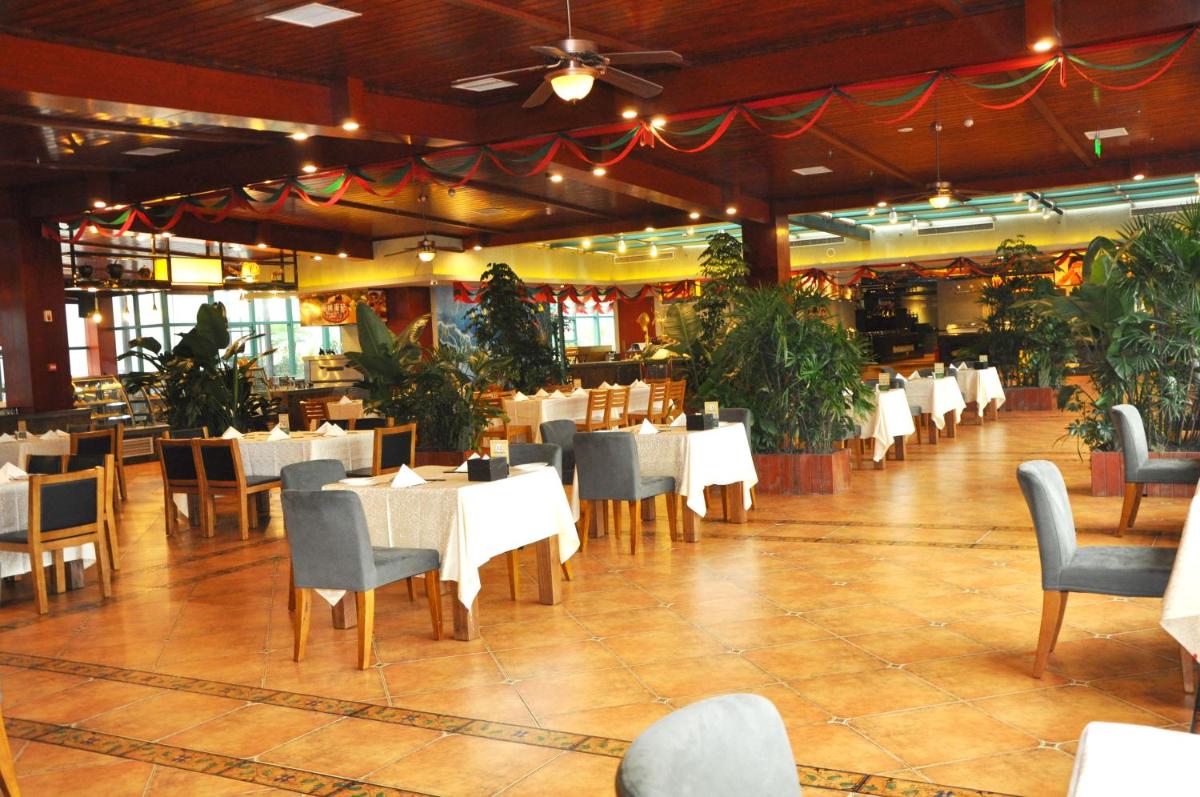 restaurant