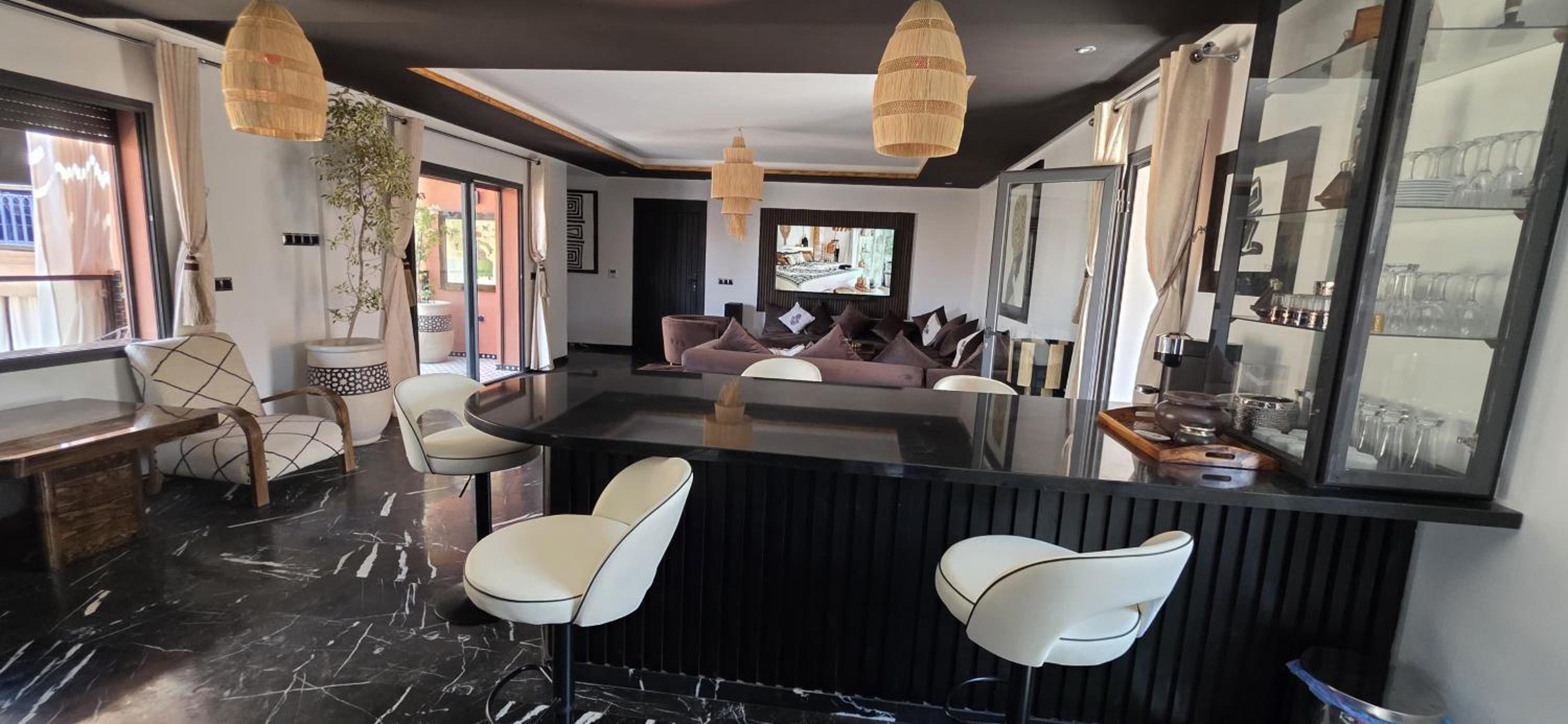 Design Art Gallery Apartment Marrakech swimming pool on the Roof