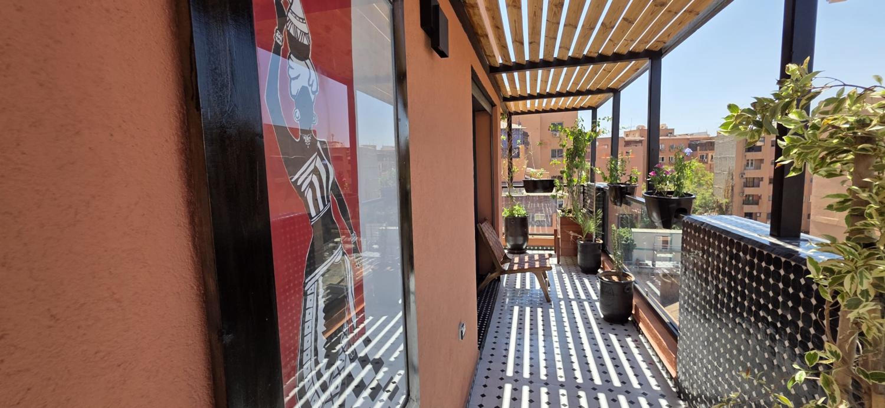 Design Art Gallery Apartment Marrakech swimming pool on the Roof