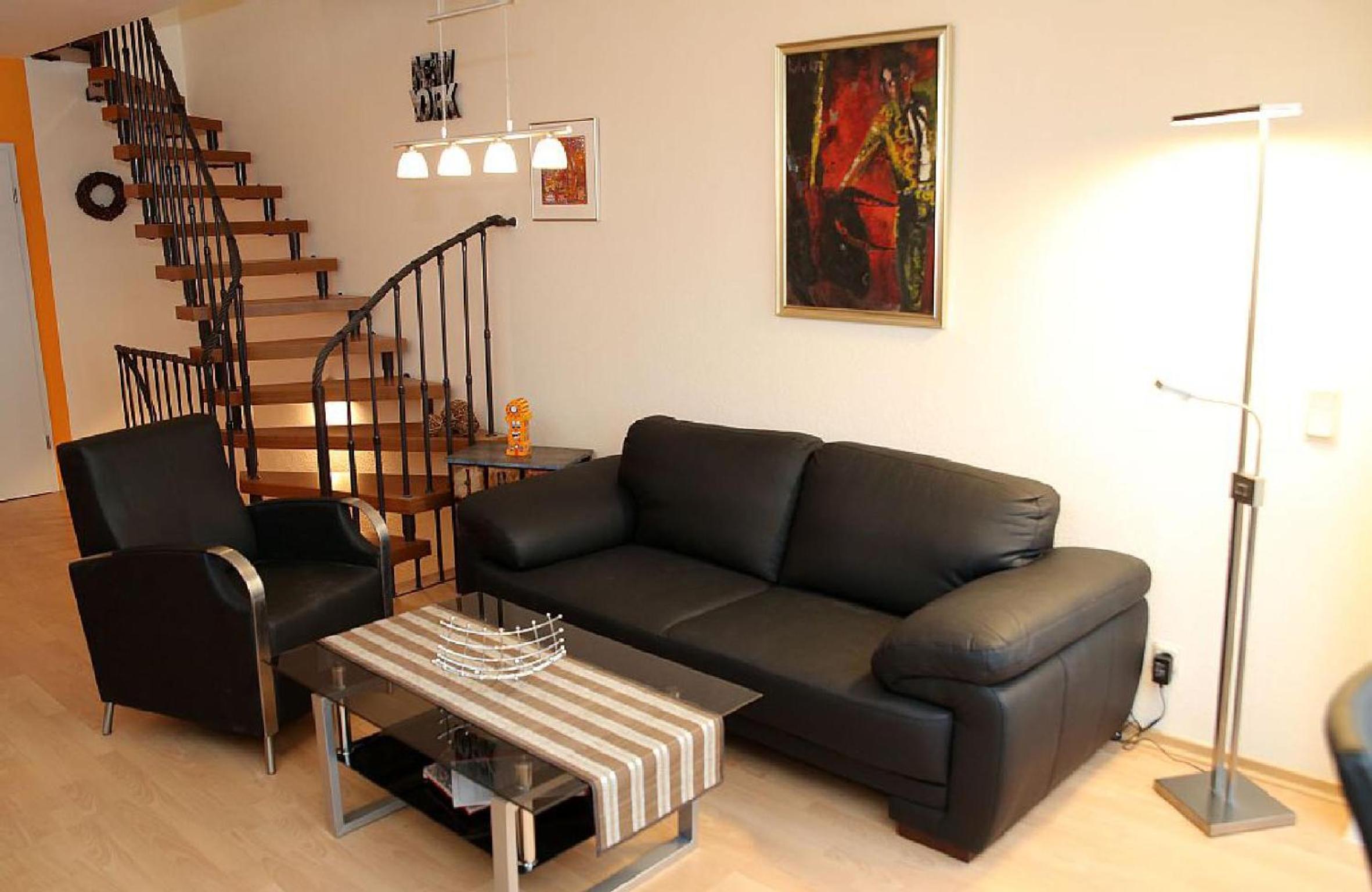 Frisch renoviertes FH Südblick am Meer in Breege, Meerblick von allen drei Etagen, Terrasse, Balkon, Sauna und Parkplatz