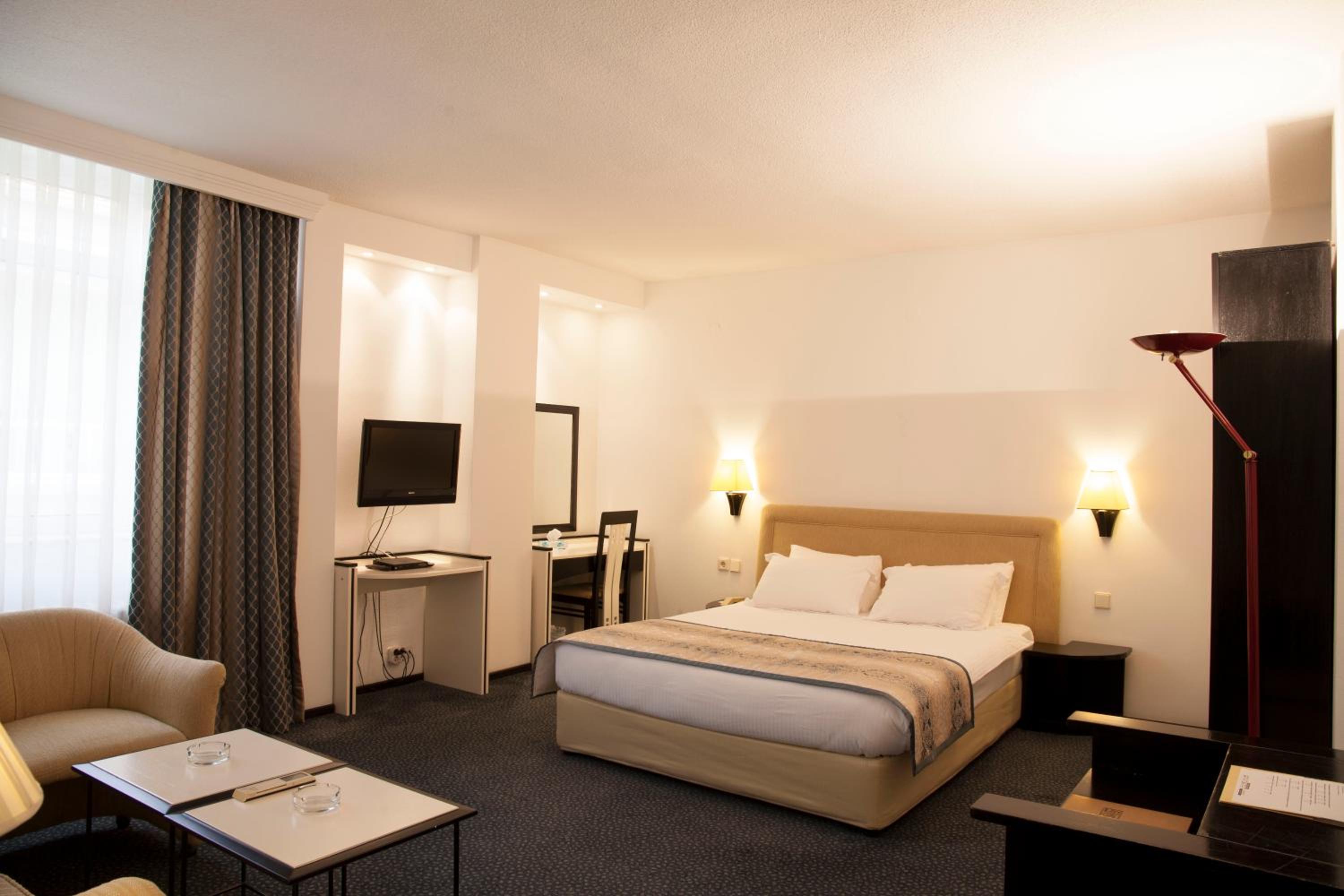 King Hotel Guvenlik - Image 23