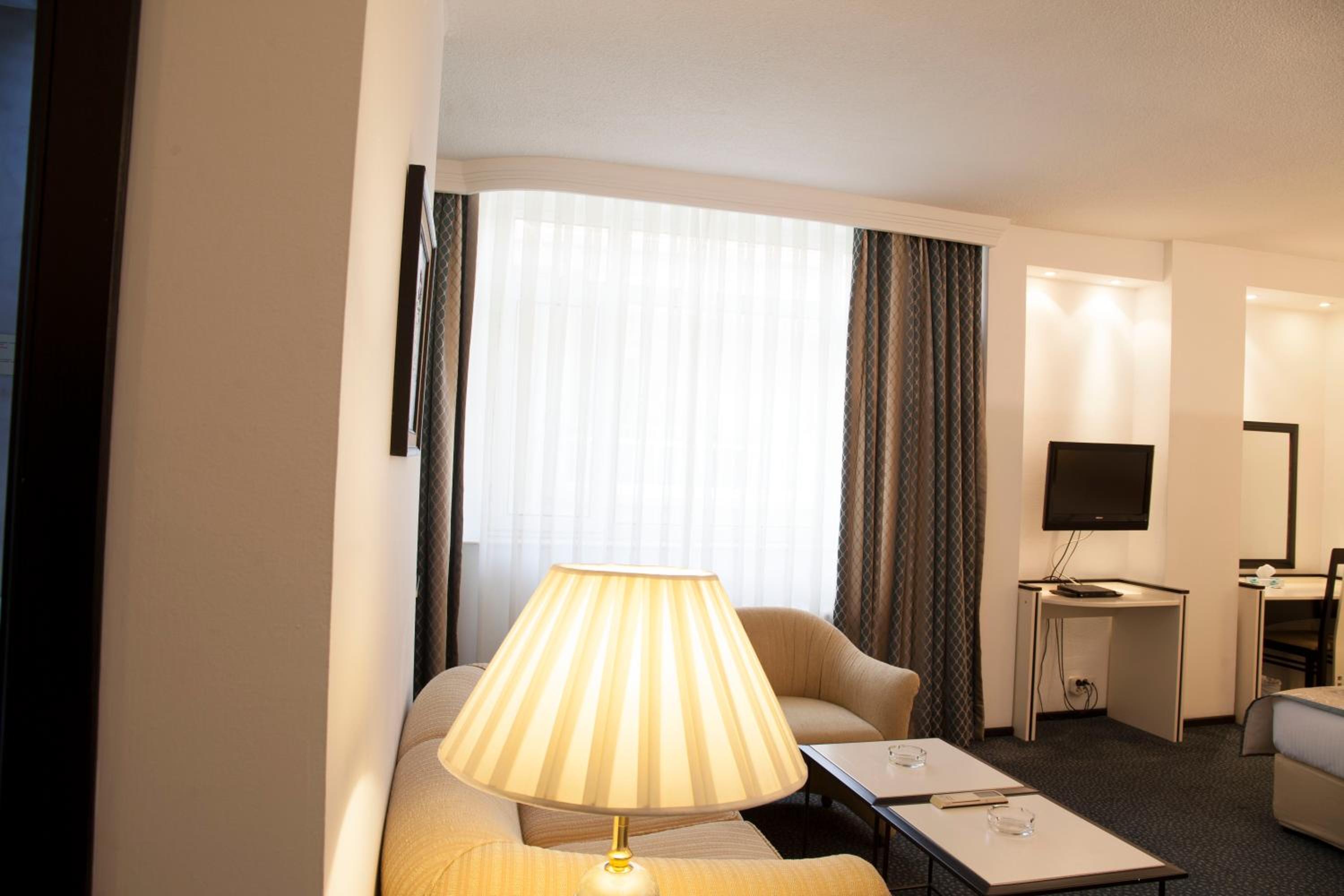 King Hotel Guvenlik - Image 26