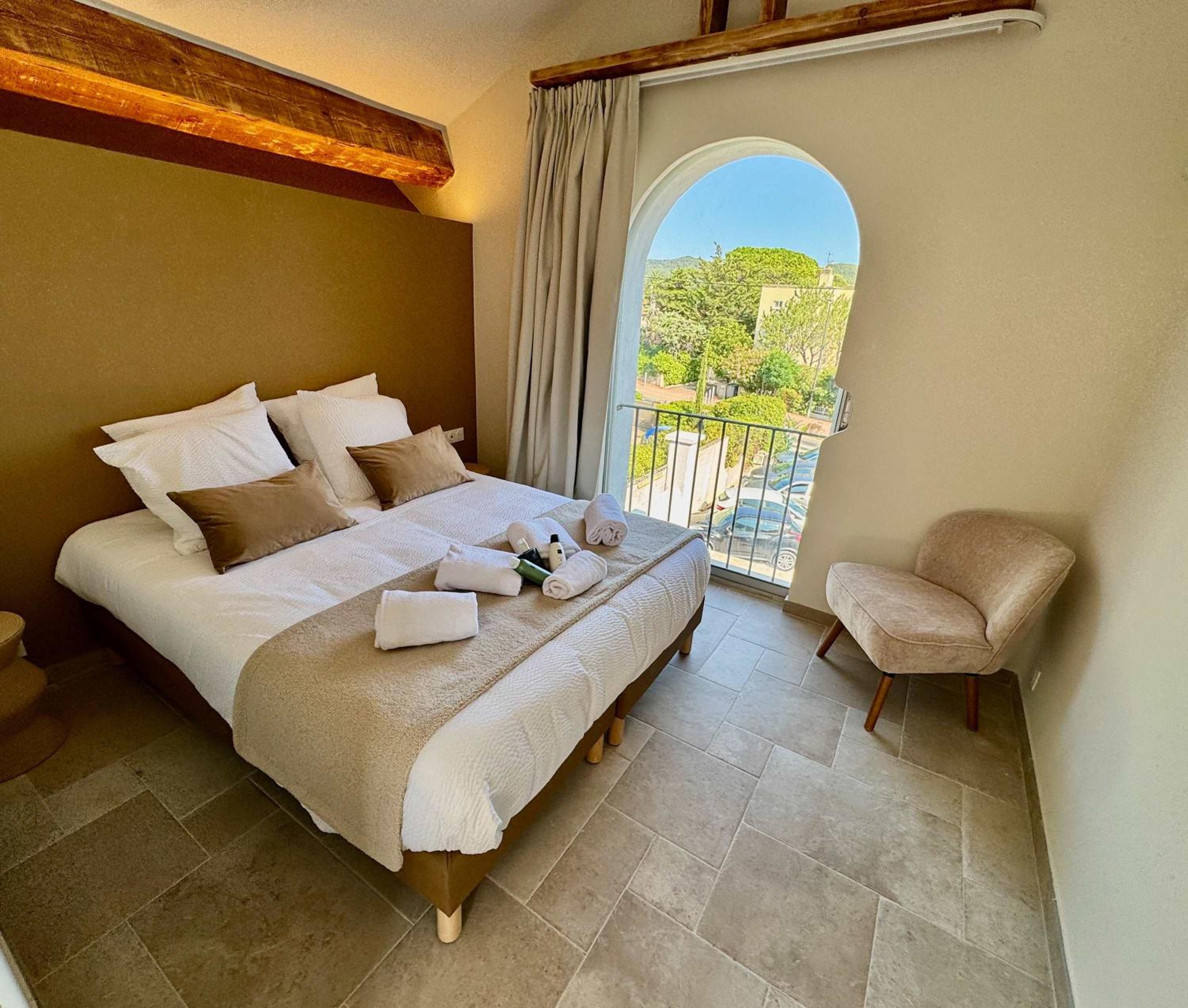 Villa Onyra - Cabane du midi - Appartement avec terrasse à 100m de la mer