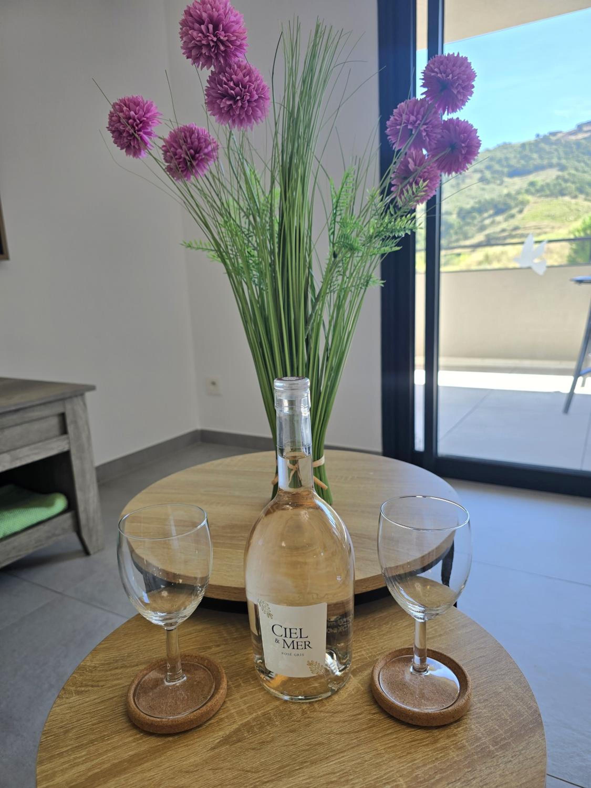 Appartement neuf et nouvelle top gestion, hyper calme, vue superbe mer et nature