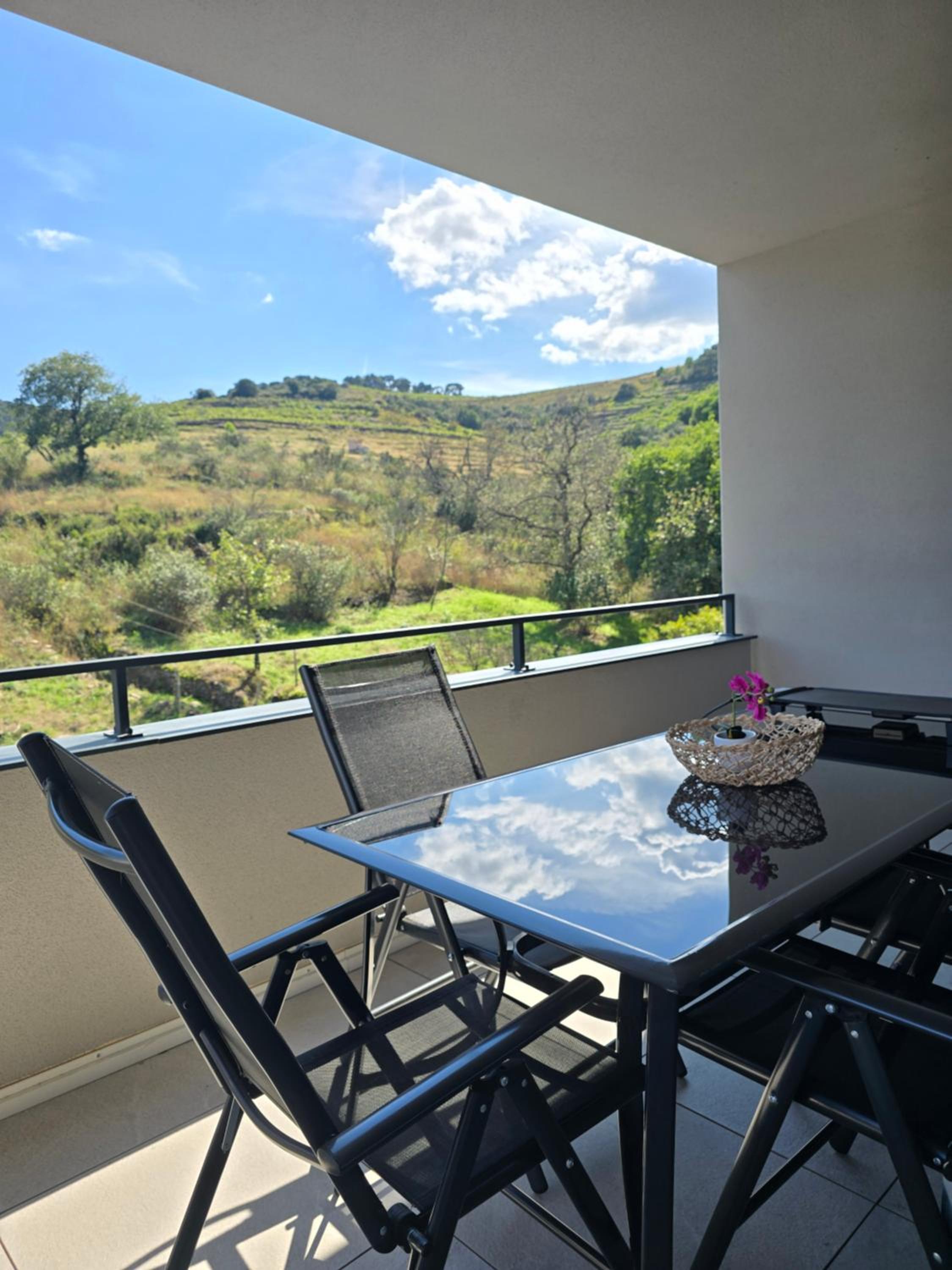 Appartement neuf et nouvelle top gestion, hyper calme, vue superbe mer et nature