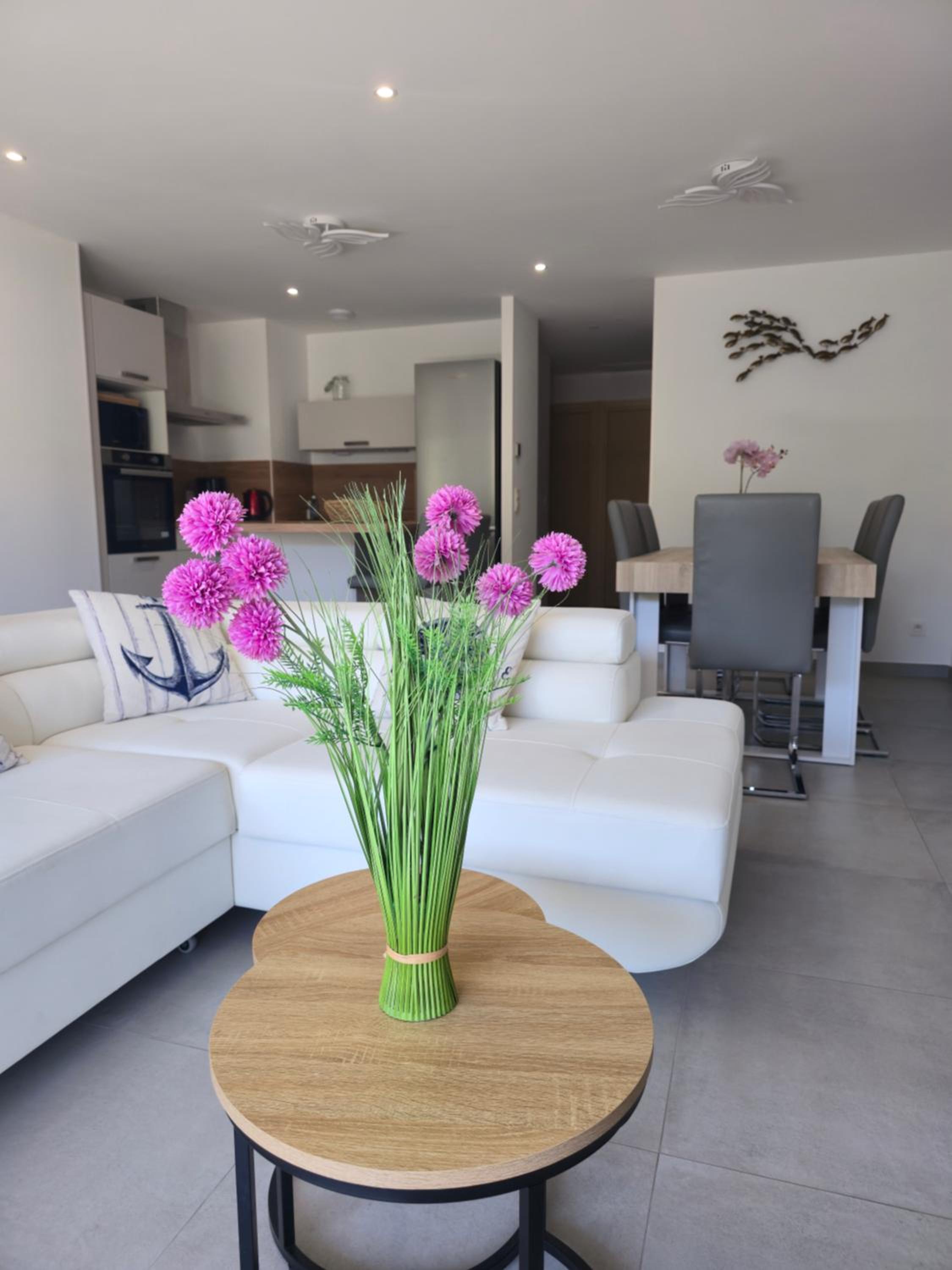 Appartement neuf et nouvelle top gestion, hyper calme, vue superbe mer et nature