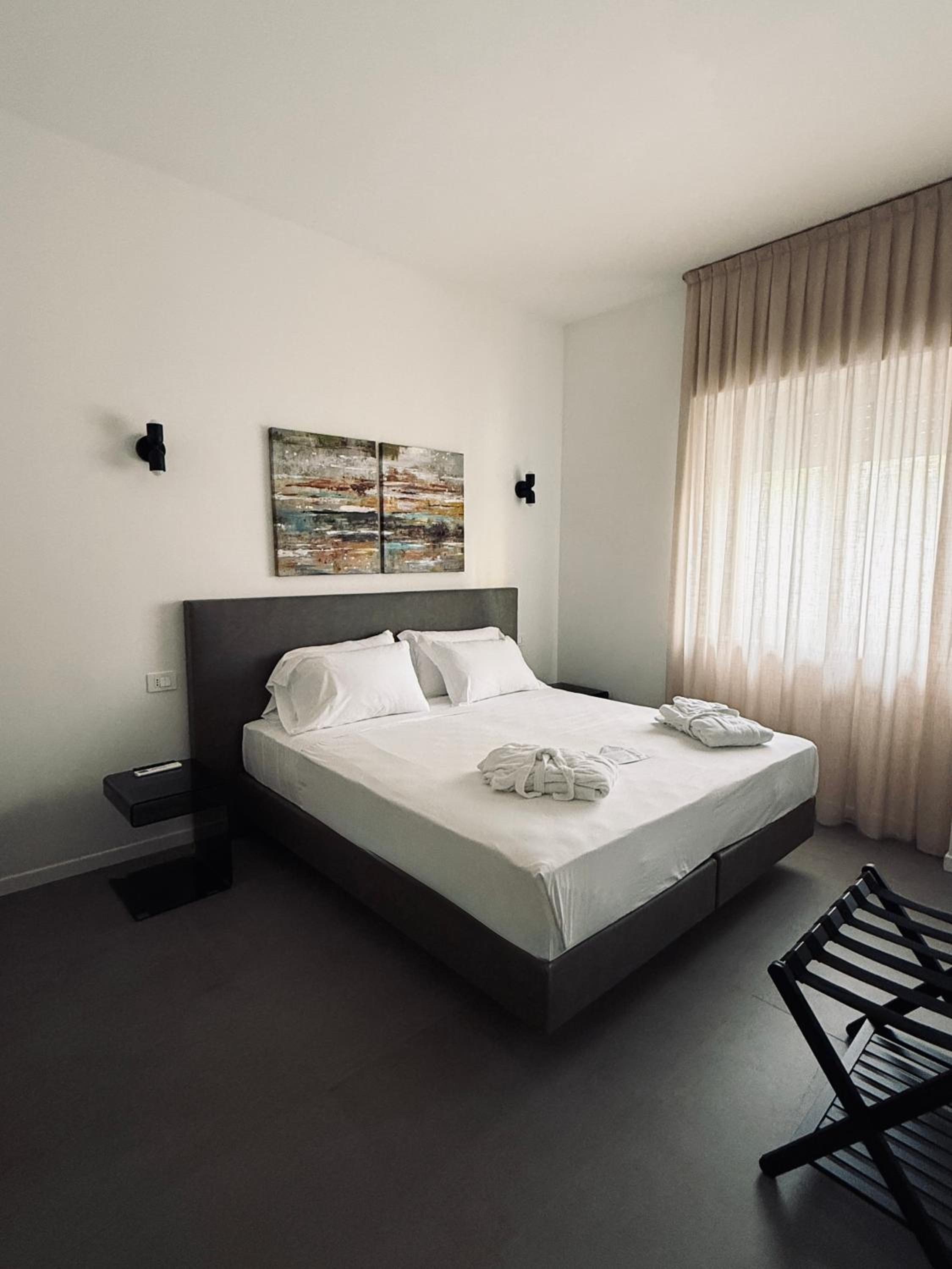 DoorMI - Premium Suites and Apartments