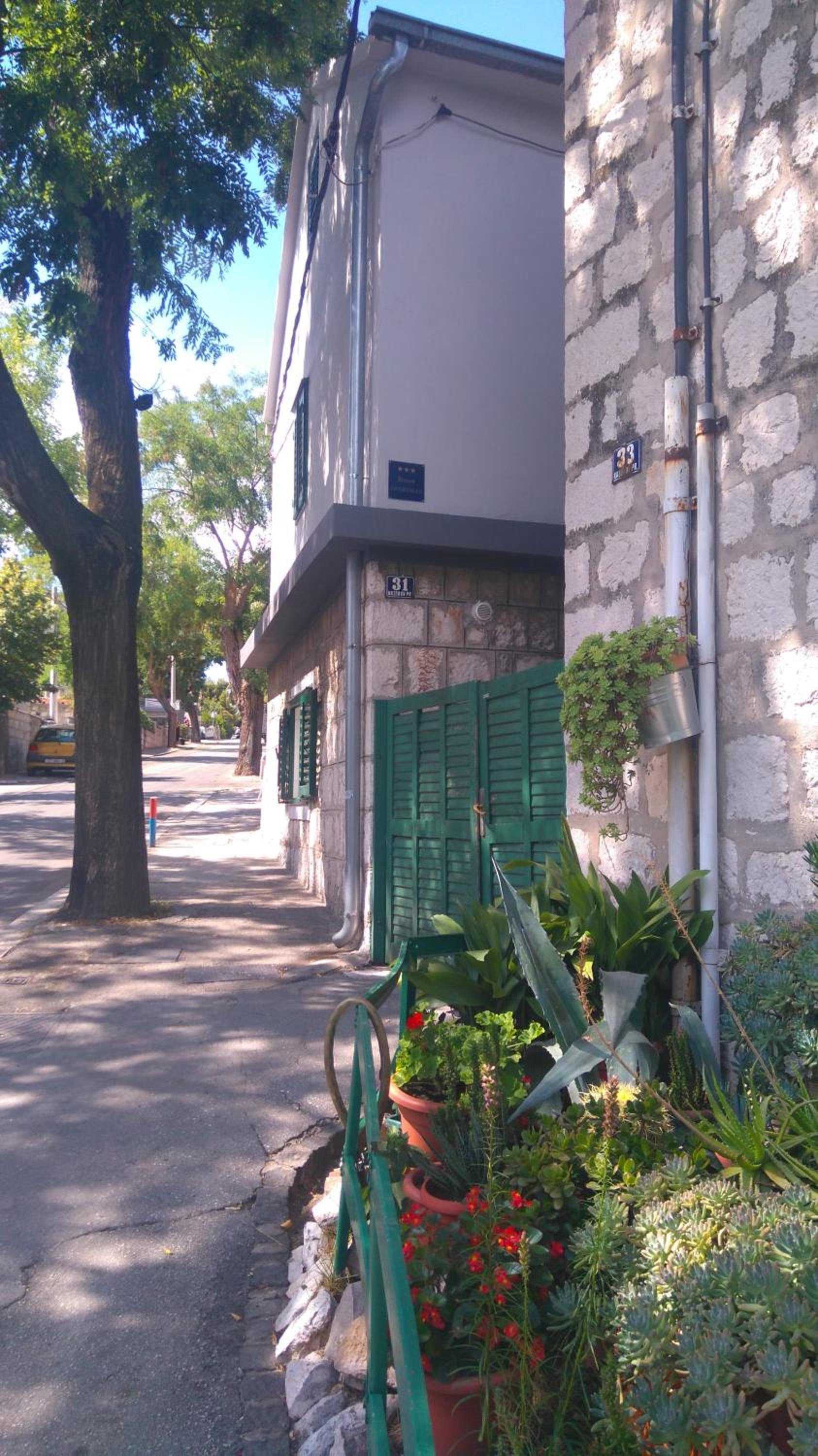 Photo 28