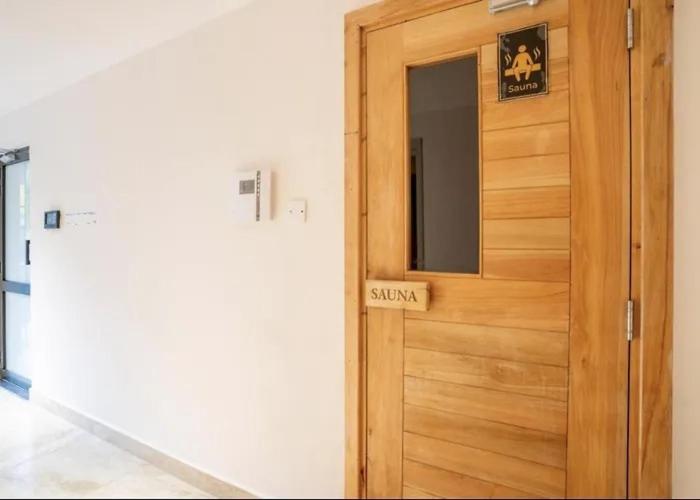 Elegant Wilma Towers Stay - Golden Sunsets & Ngong Hills views