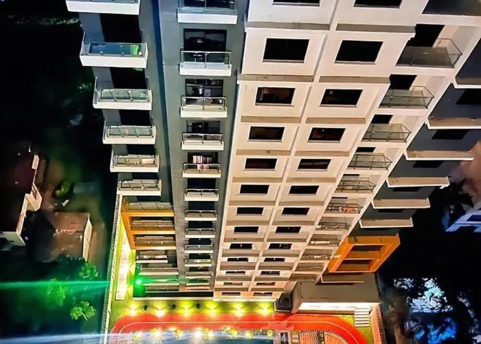 Elegant Wilma Towers Stay - Golden Sunsets & Ngong Hills views