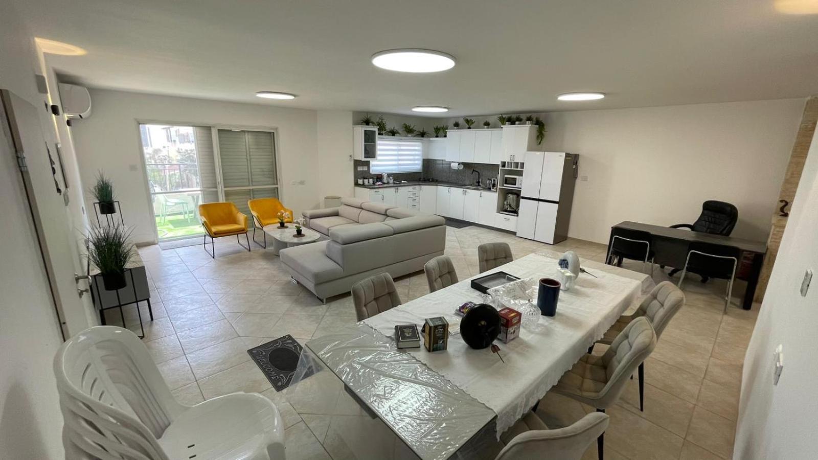 Tiberias CITY HOUSe