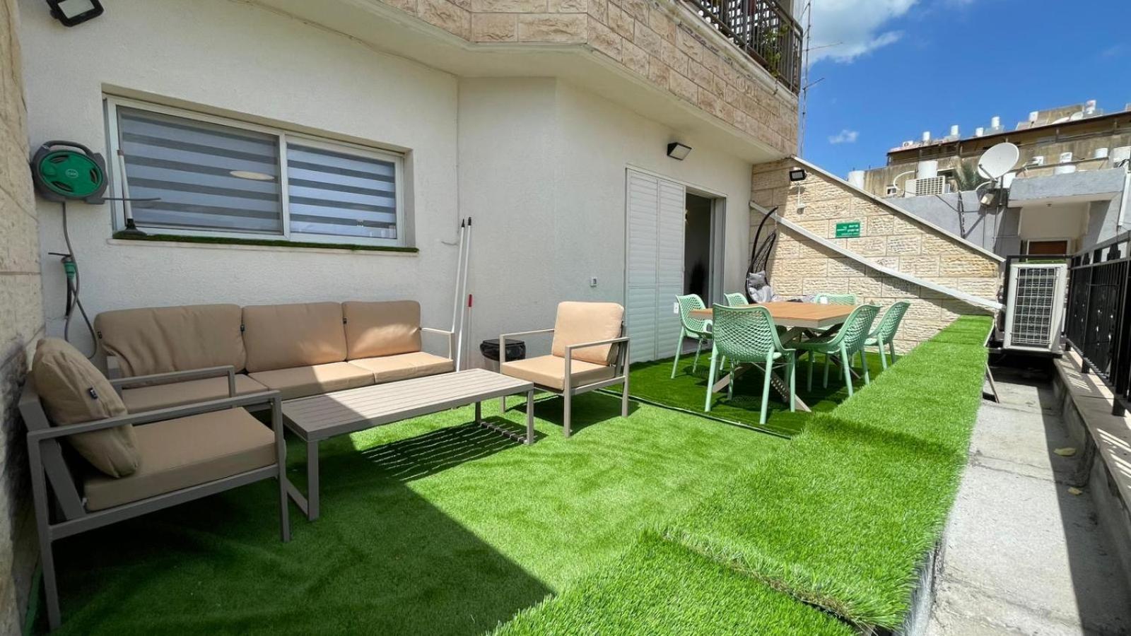 Tiberias CITY HOUSe