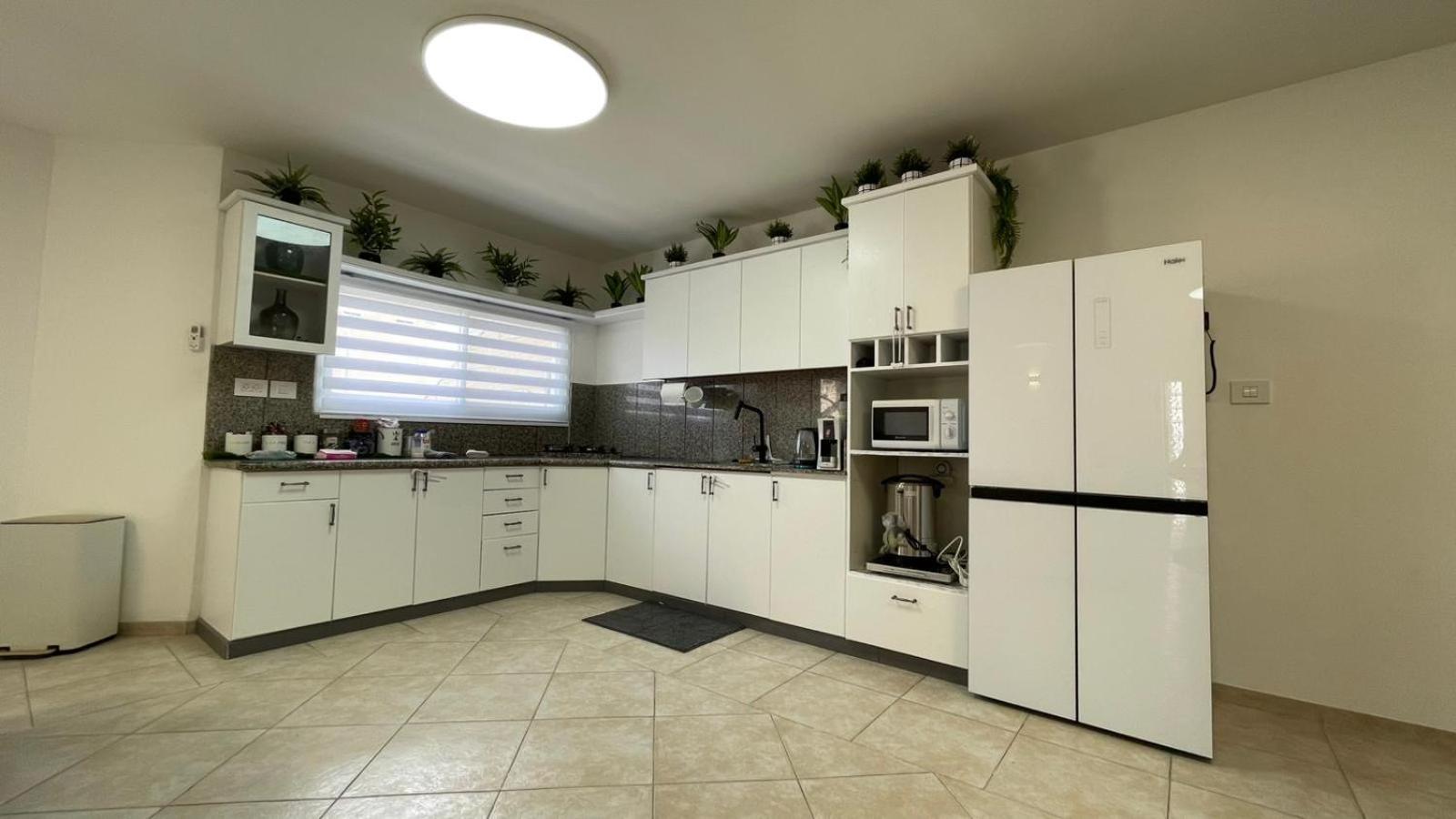 Tiberias CITY HOUSe