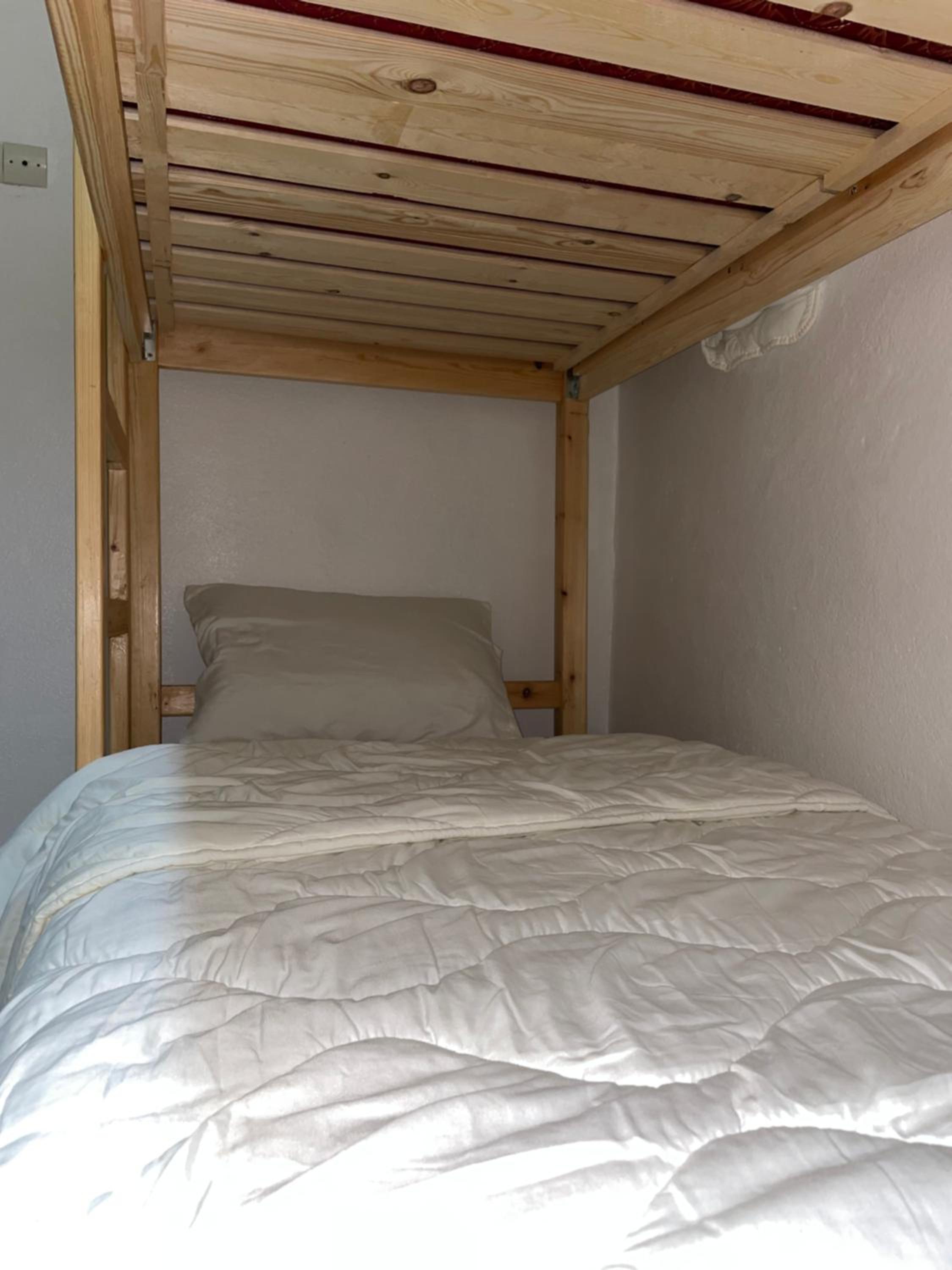 Adar surf house