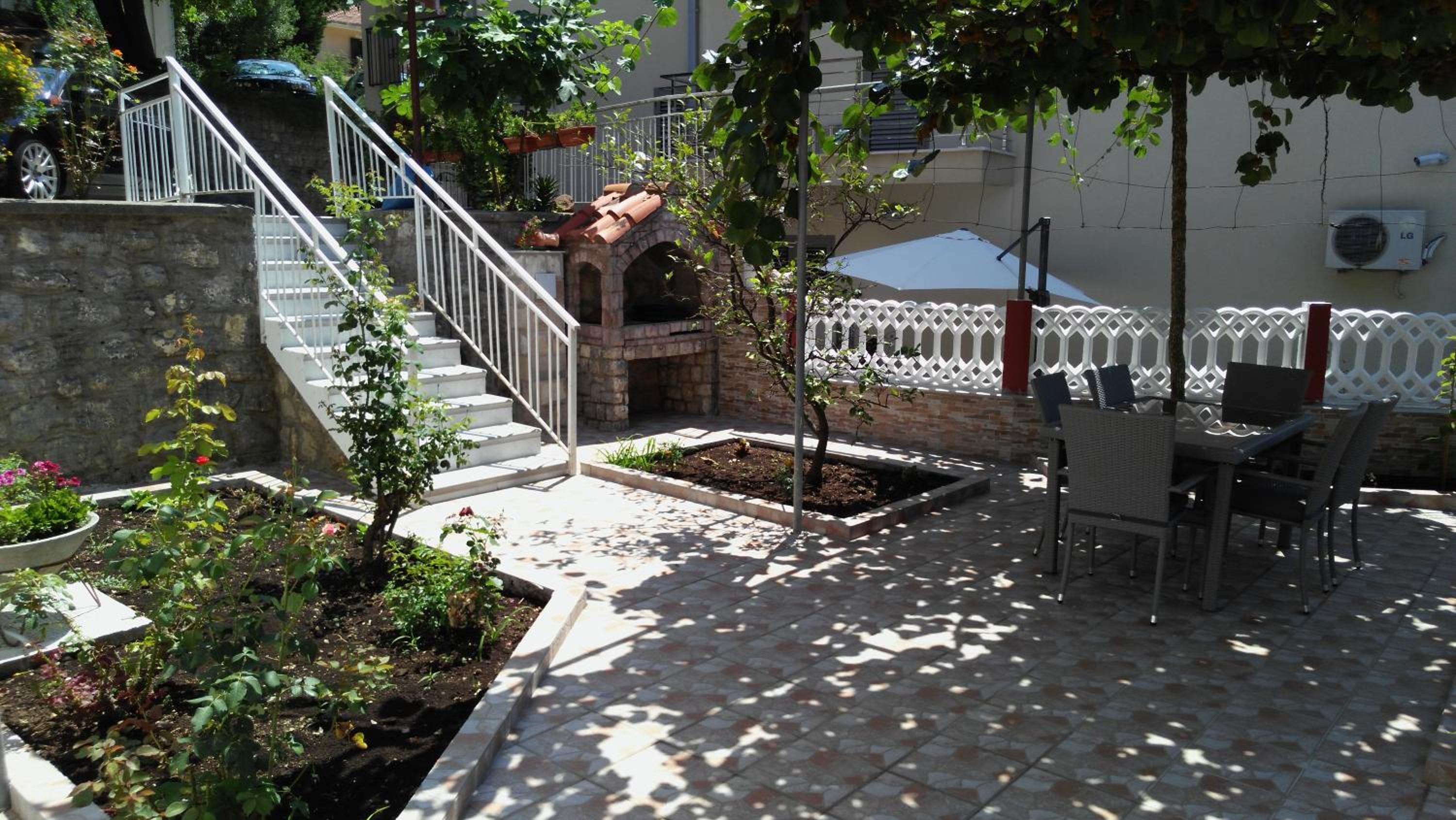 Badza Apartment