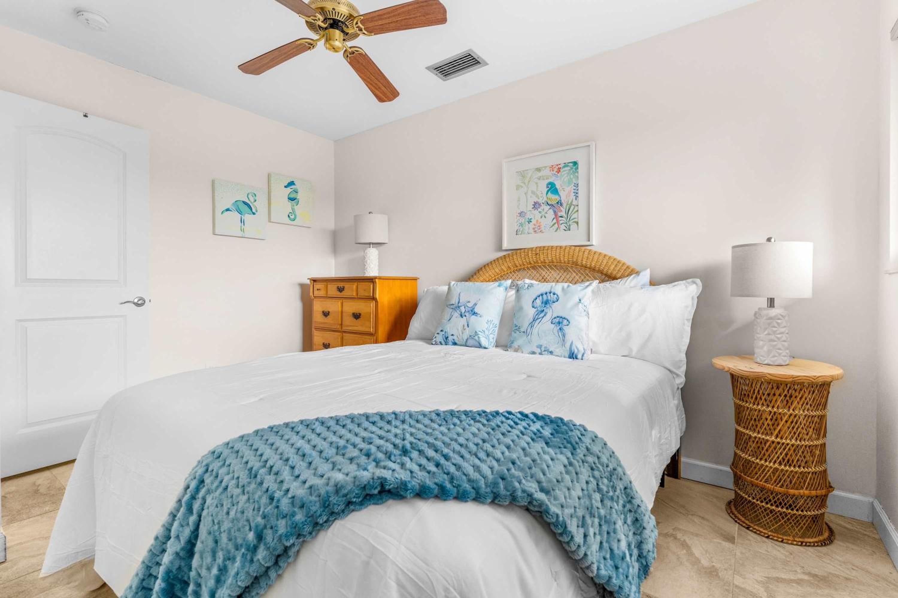 Sunset Harbor Waterfront Villa with Dock Cabana Club