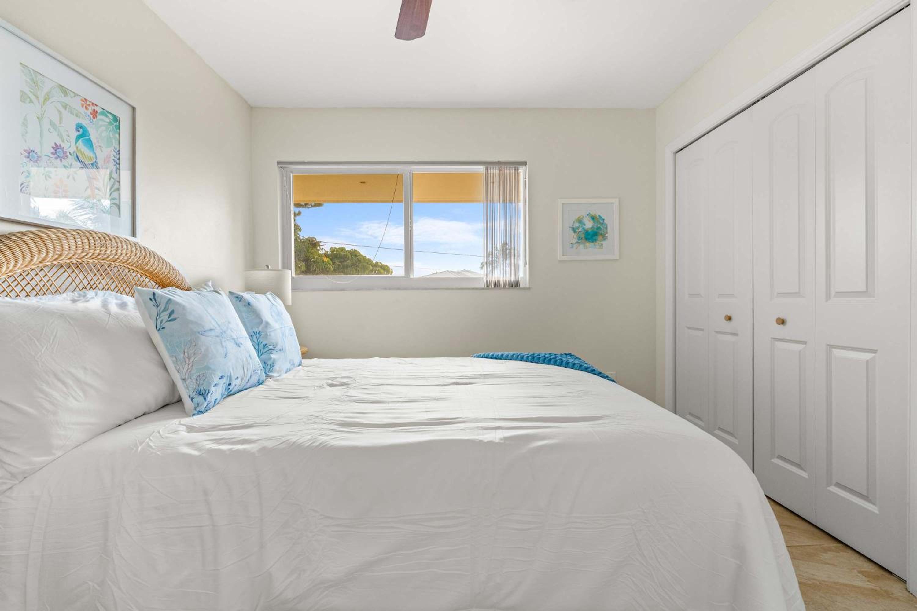 Sunset Harbor Waterfront Villa with Dock Cabana Club