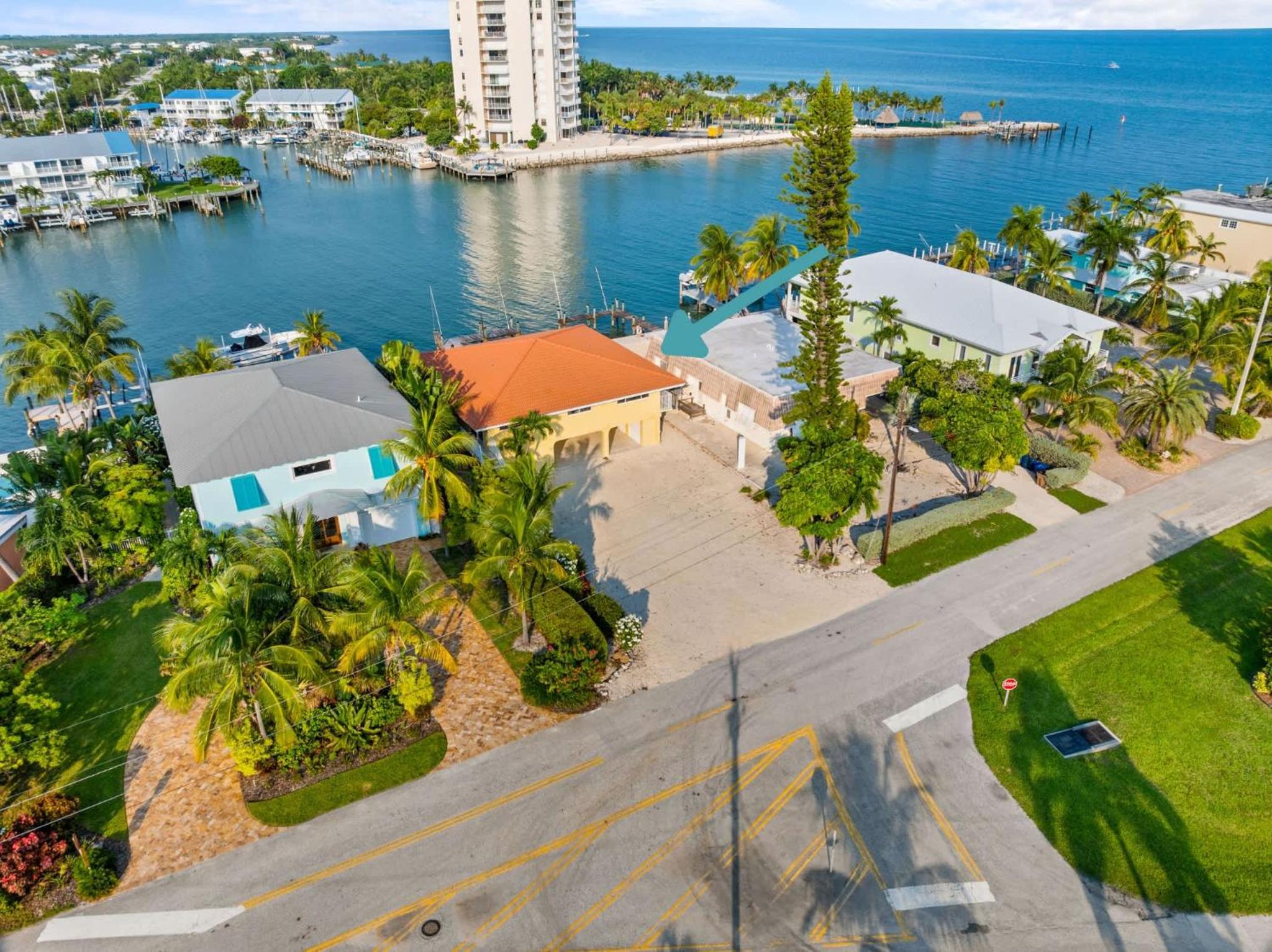 Sunset Harbor Waterfront Villa with Dock Cabana Club