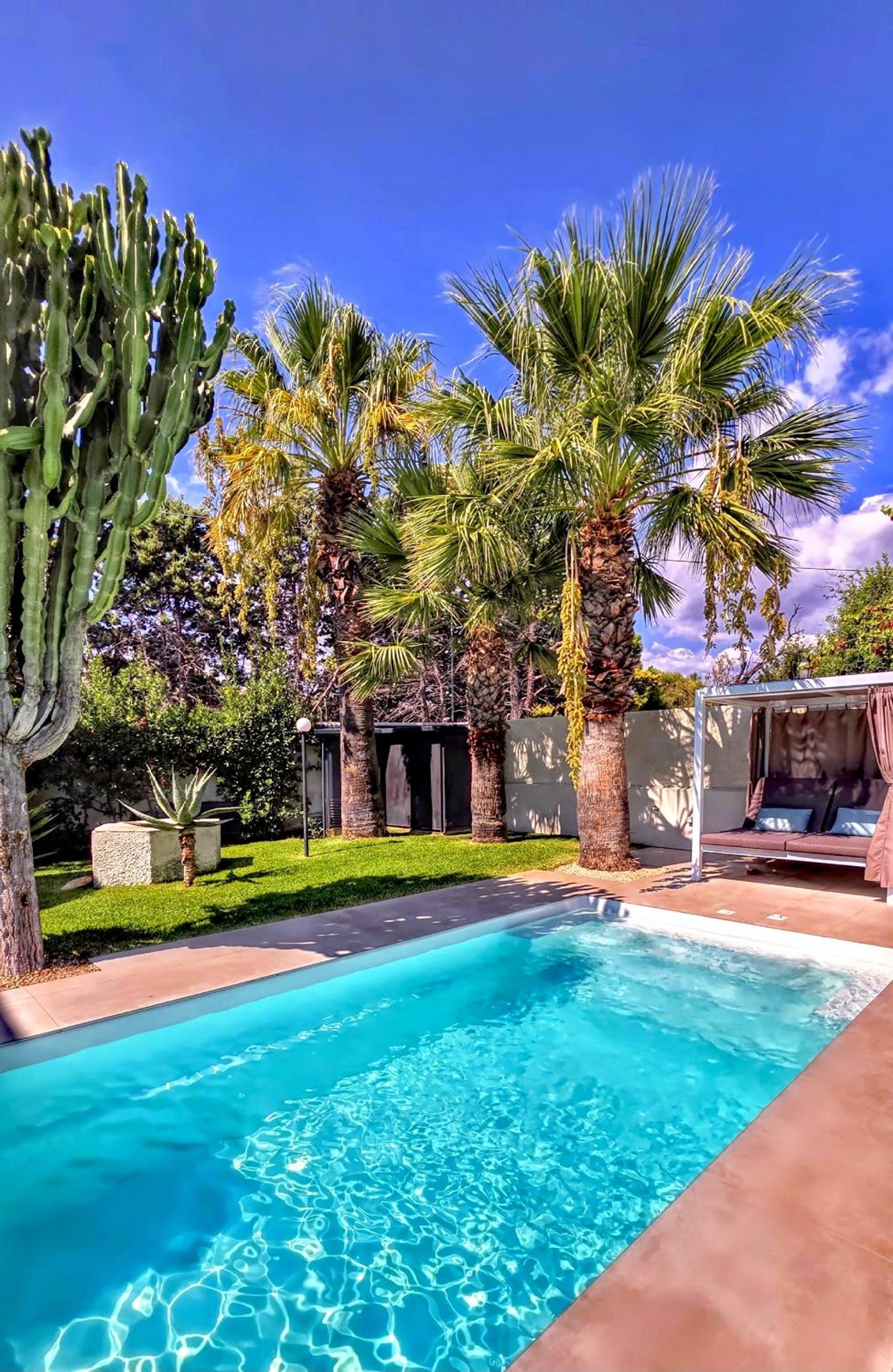 SHATI LUXURY - Private Heated Pool