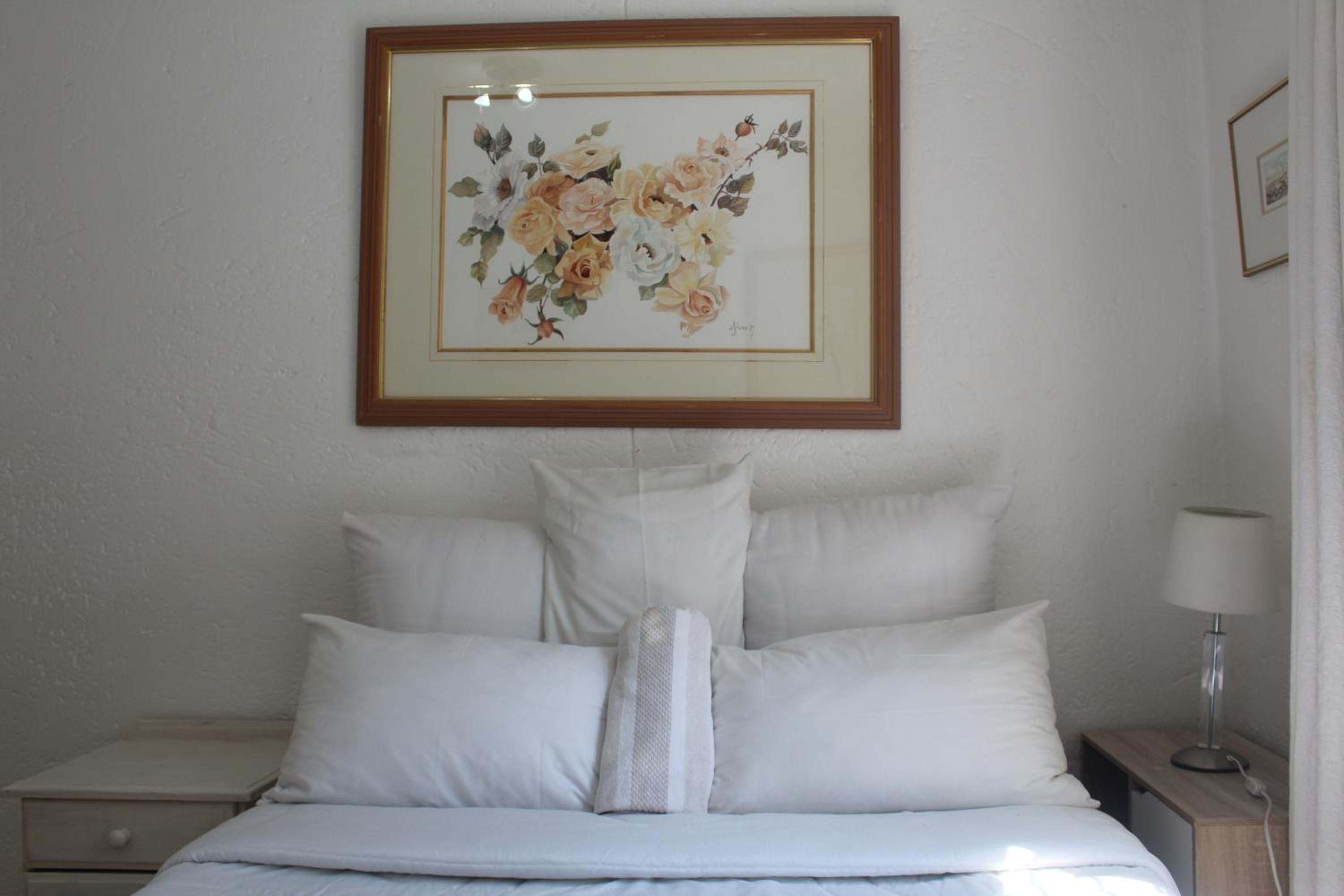 Luxury Garden Retreat 2B Sandton