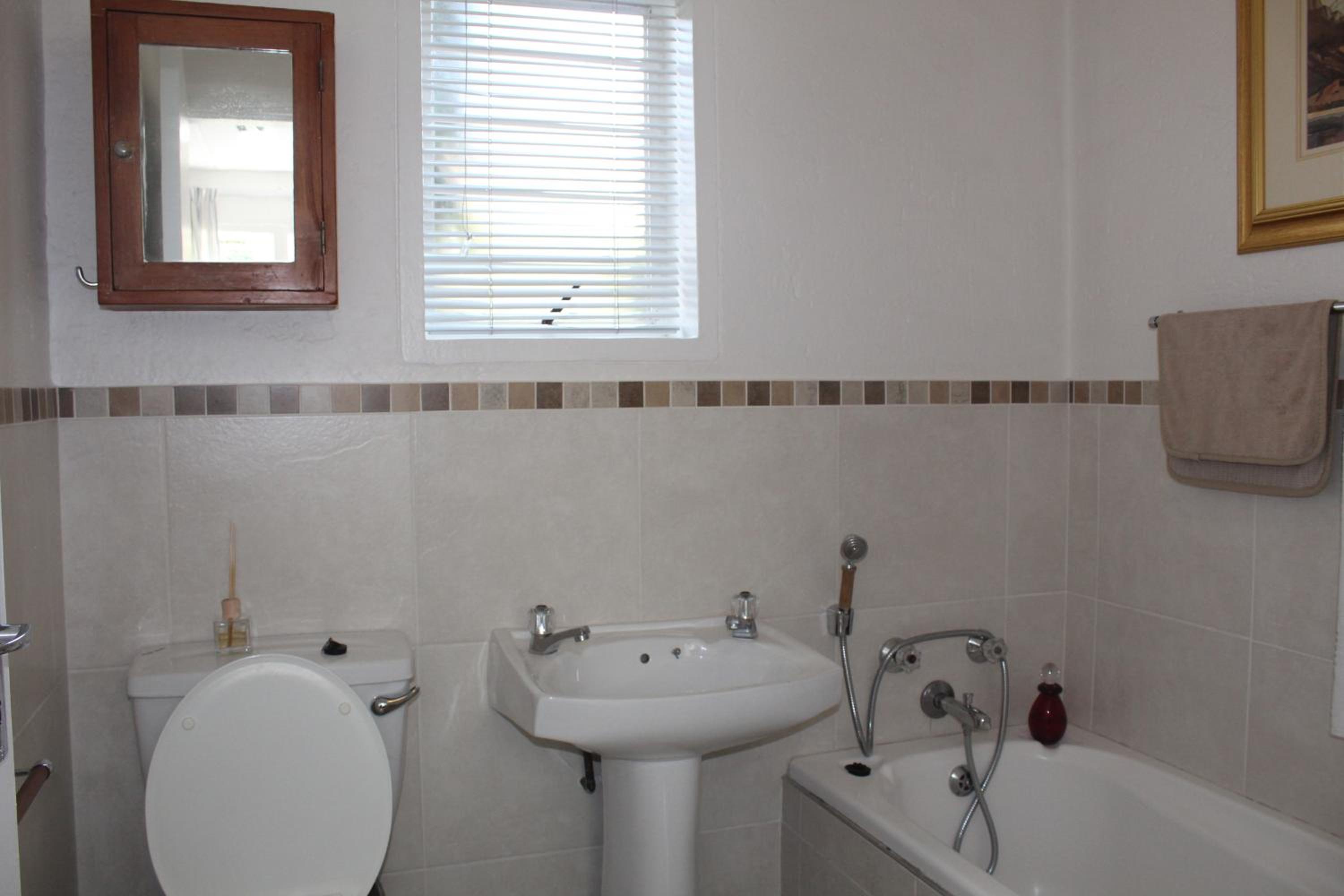 Luxury Garden Retreat 2B Sandton