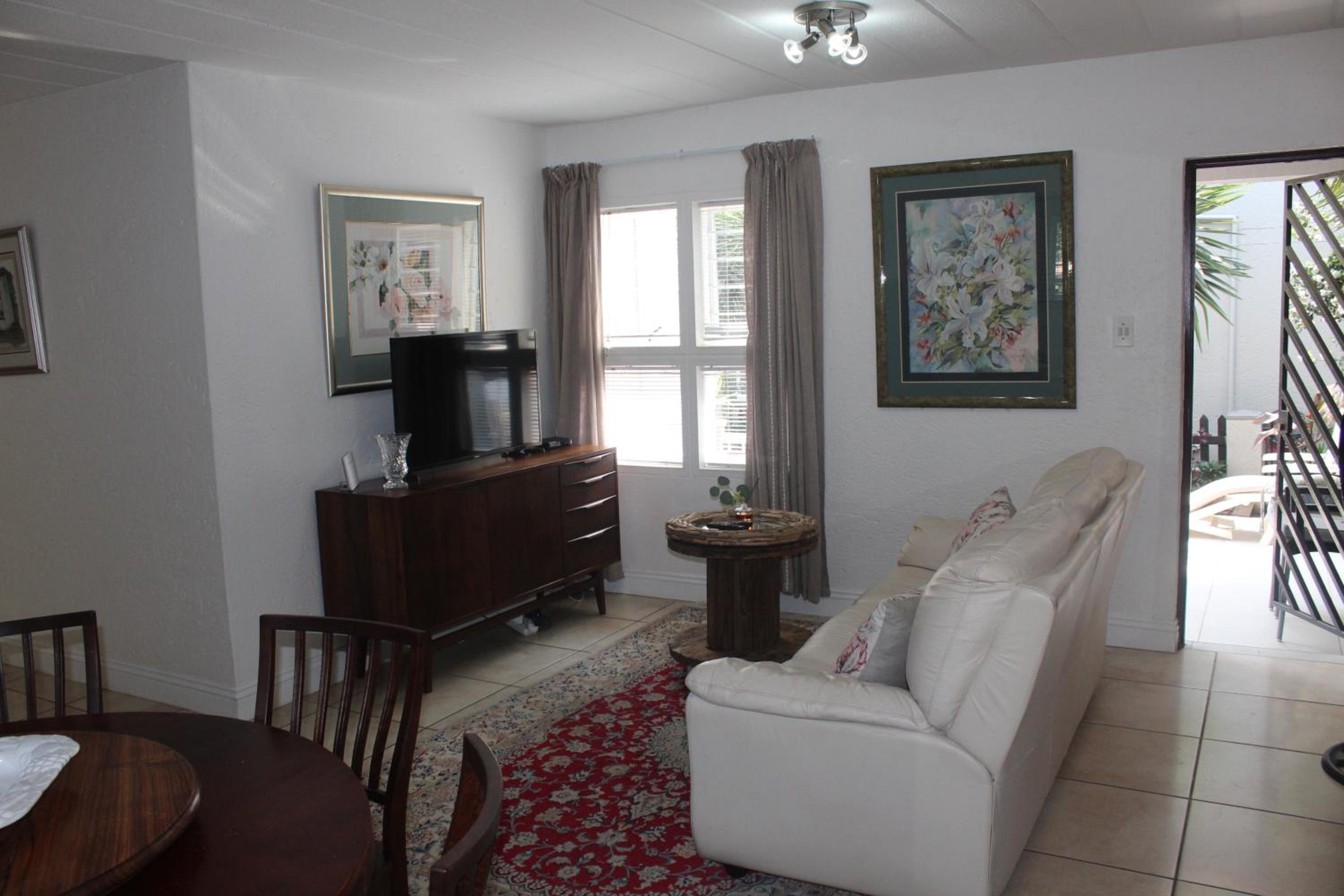 Luxury Garden Retreat 2B Sandton