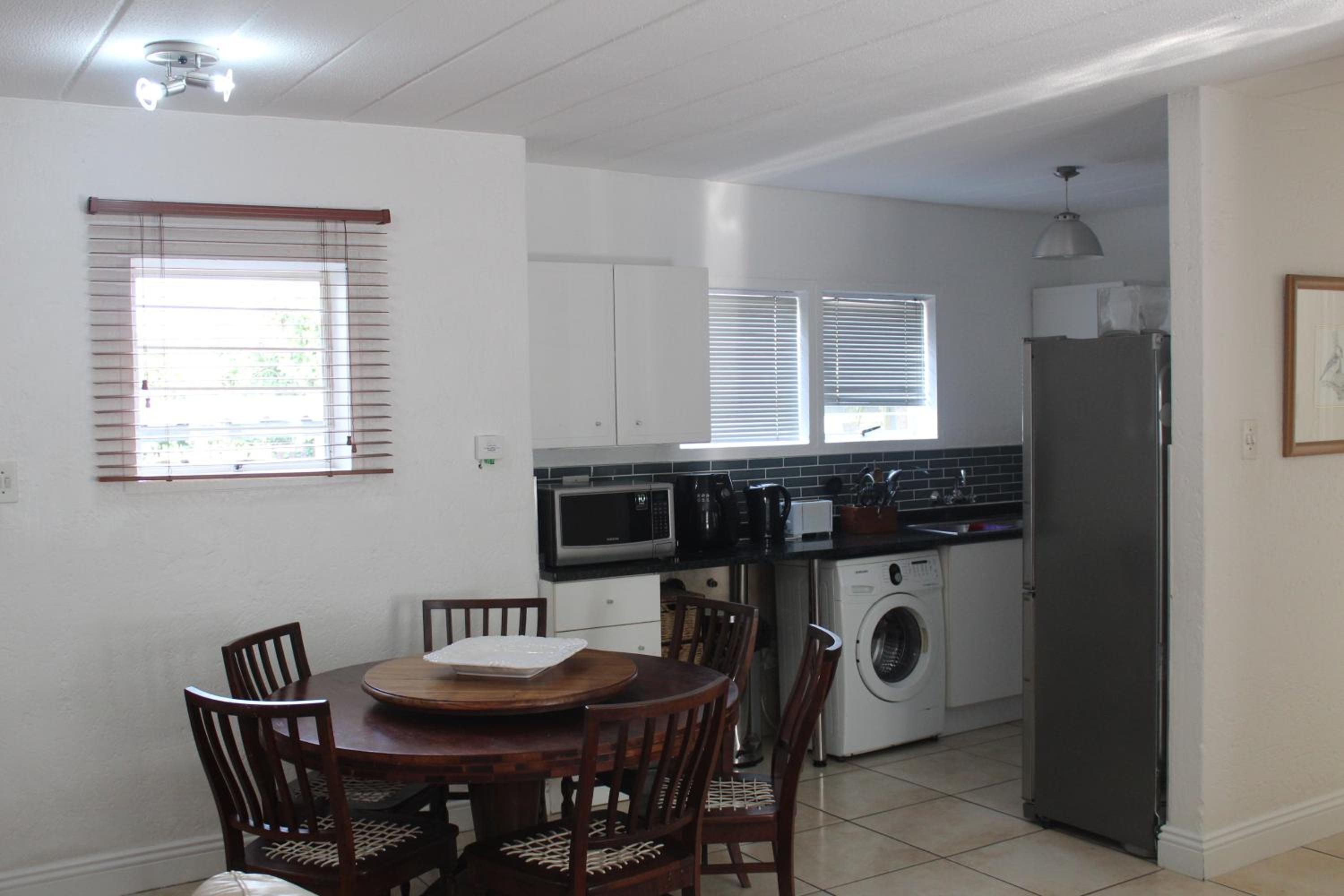 Luxury Garden Retreat 2B Sandton