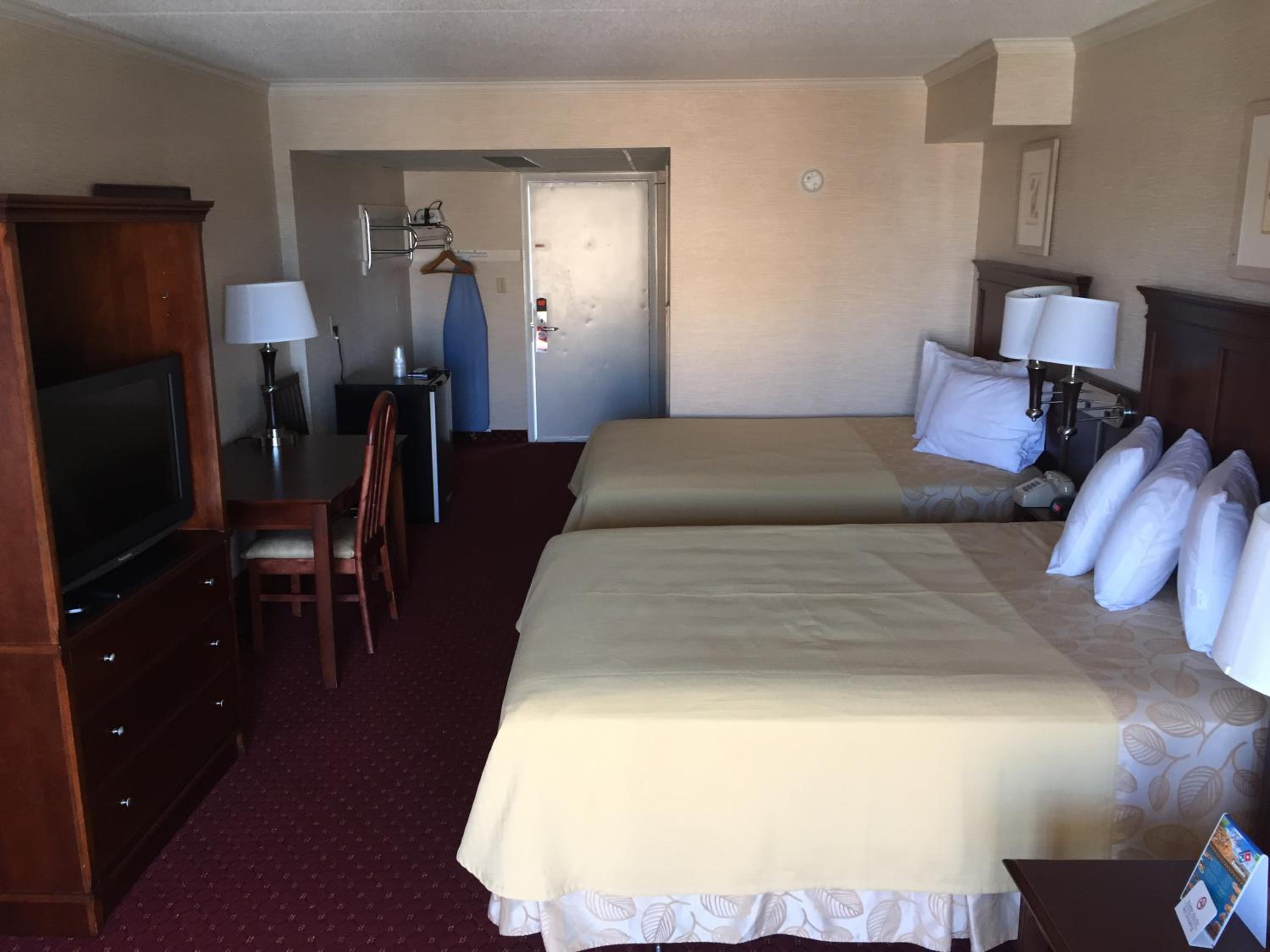 Sea Hawk Motel