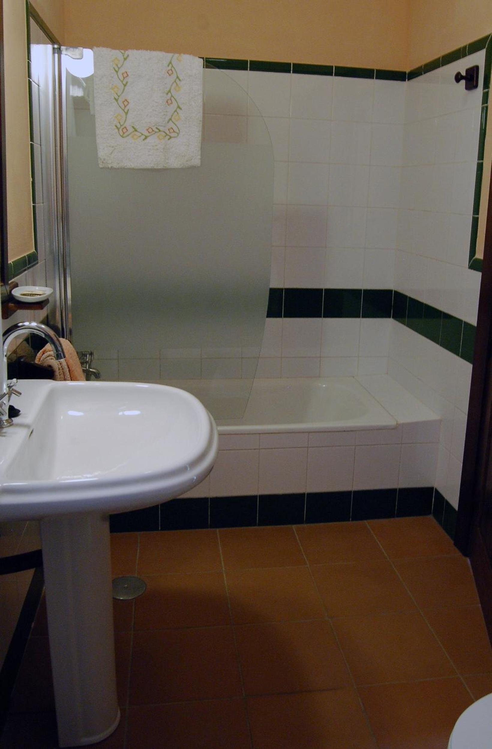 Photo 35