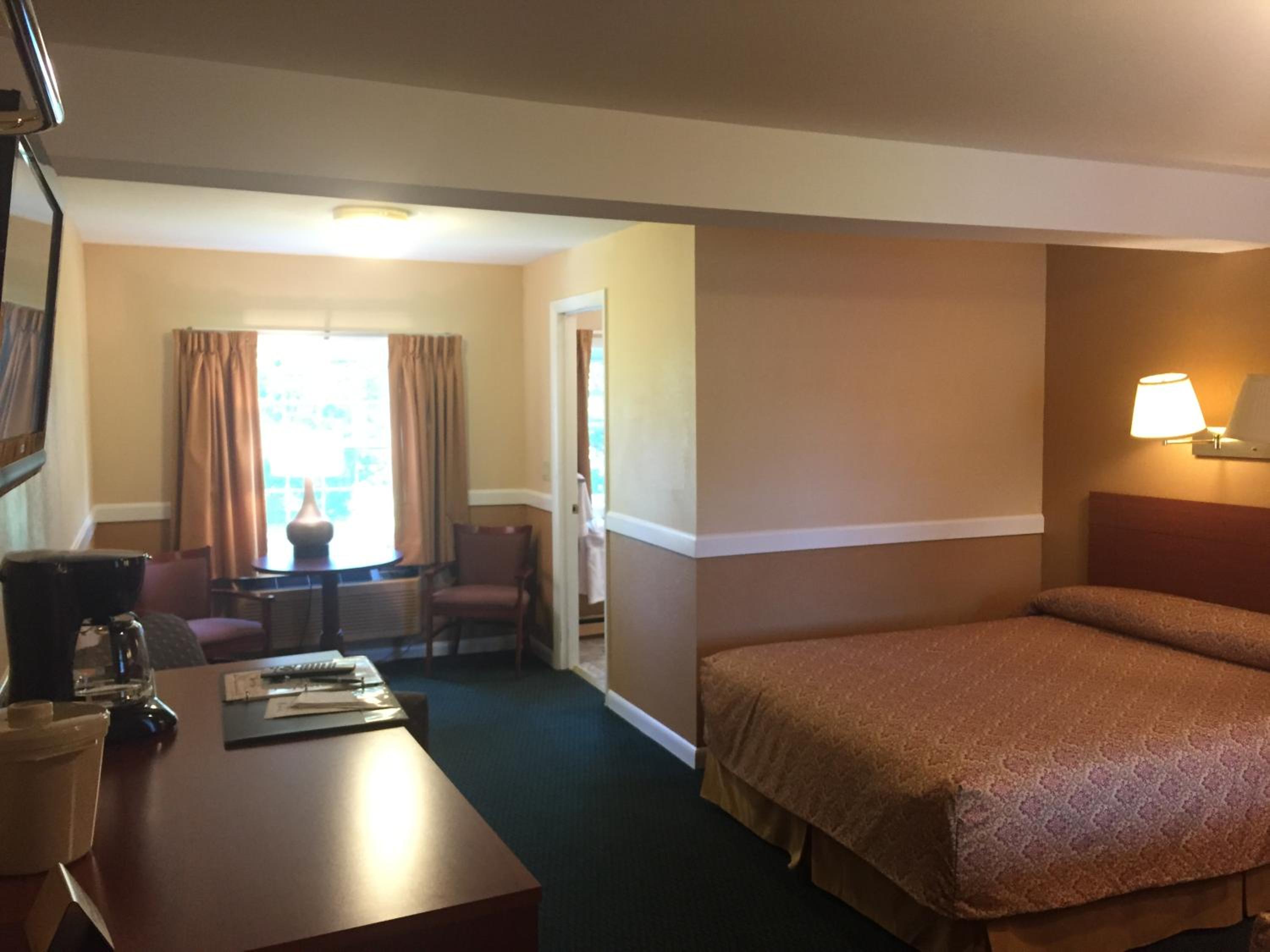 Briarcliff Motel
