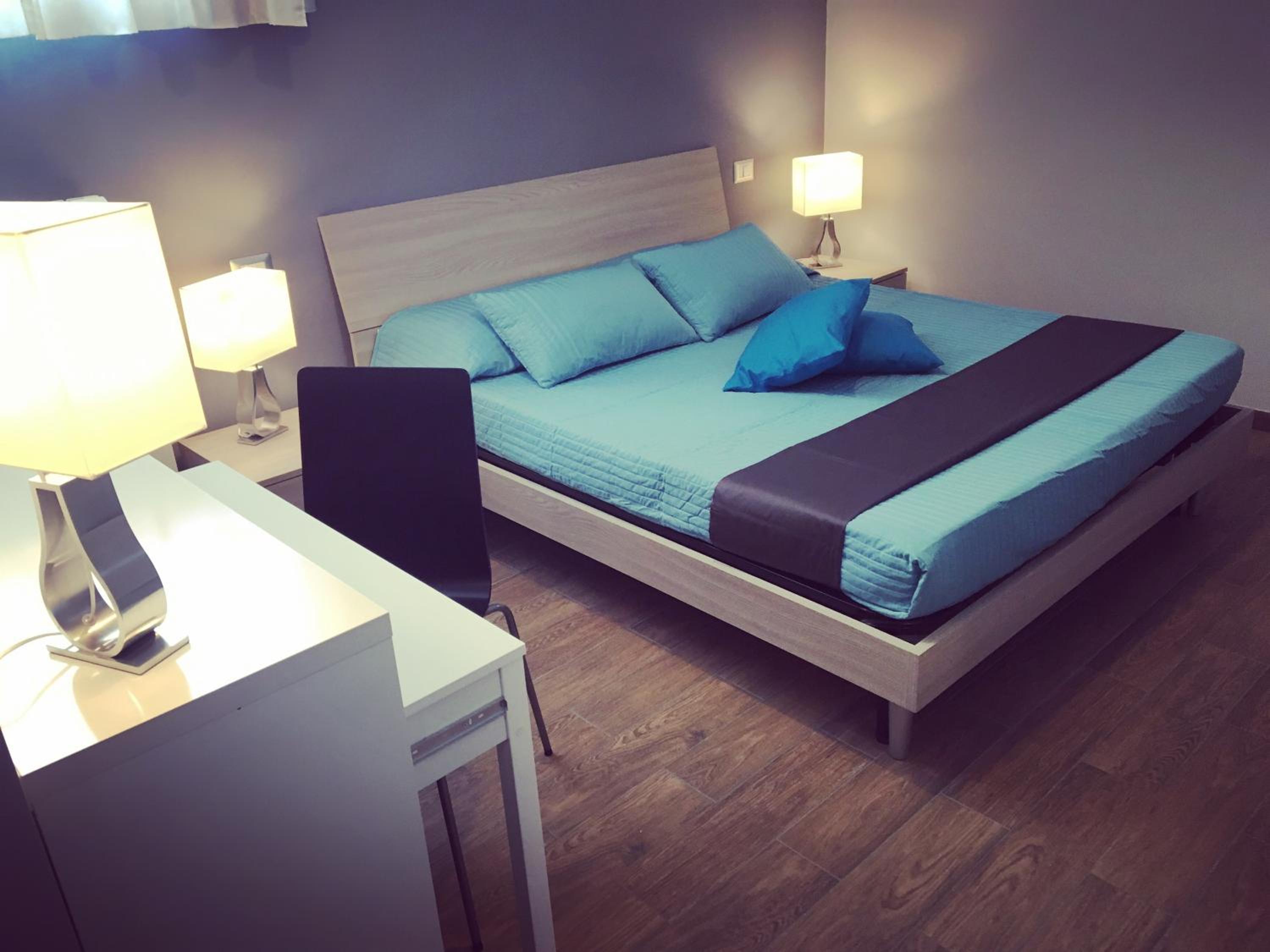 Caracalla Room Rental