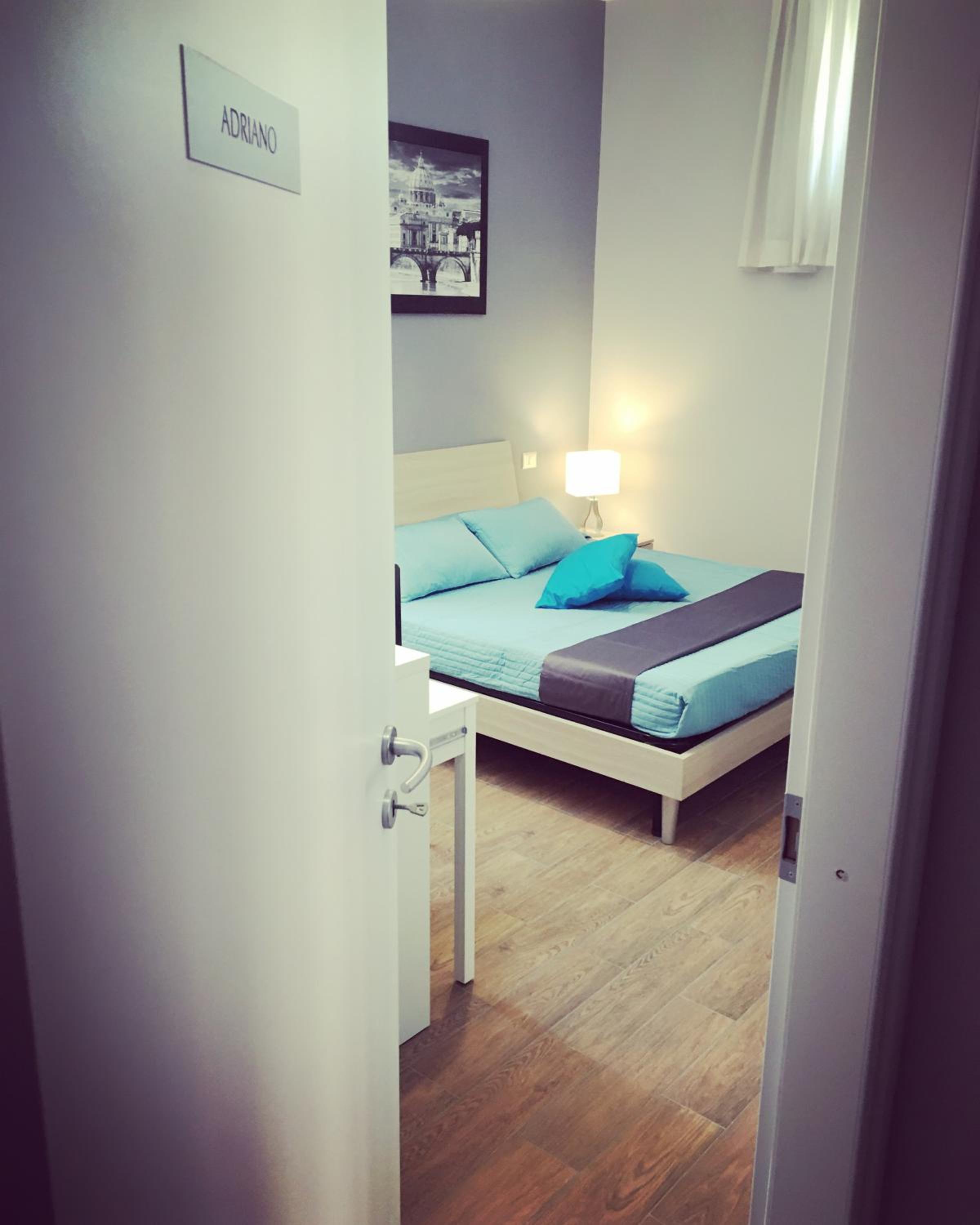 Caracalla Room Rental