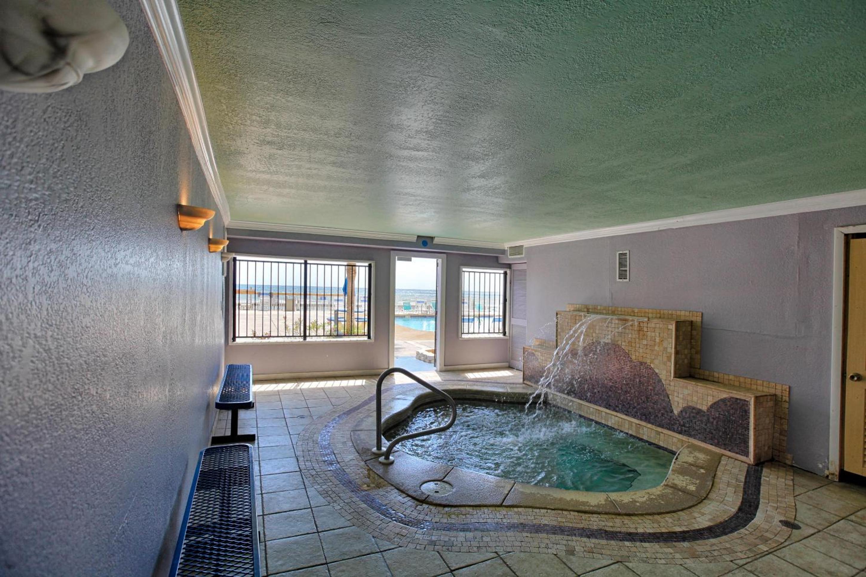 Regency Towers by Panhandle Getaways