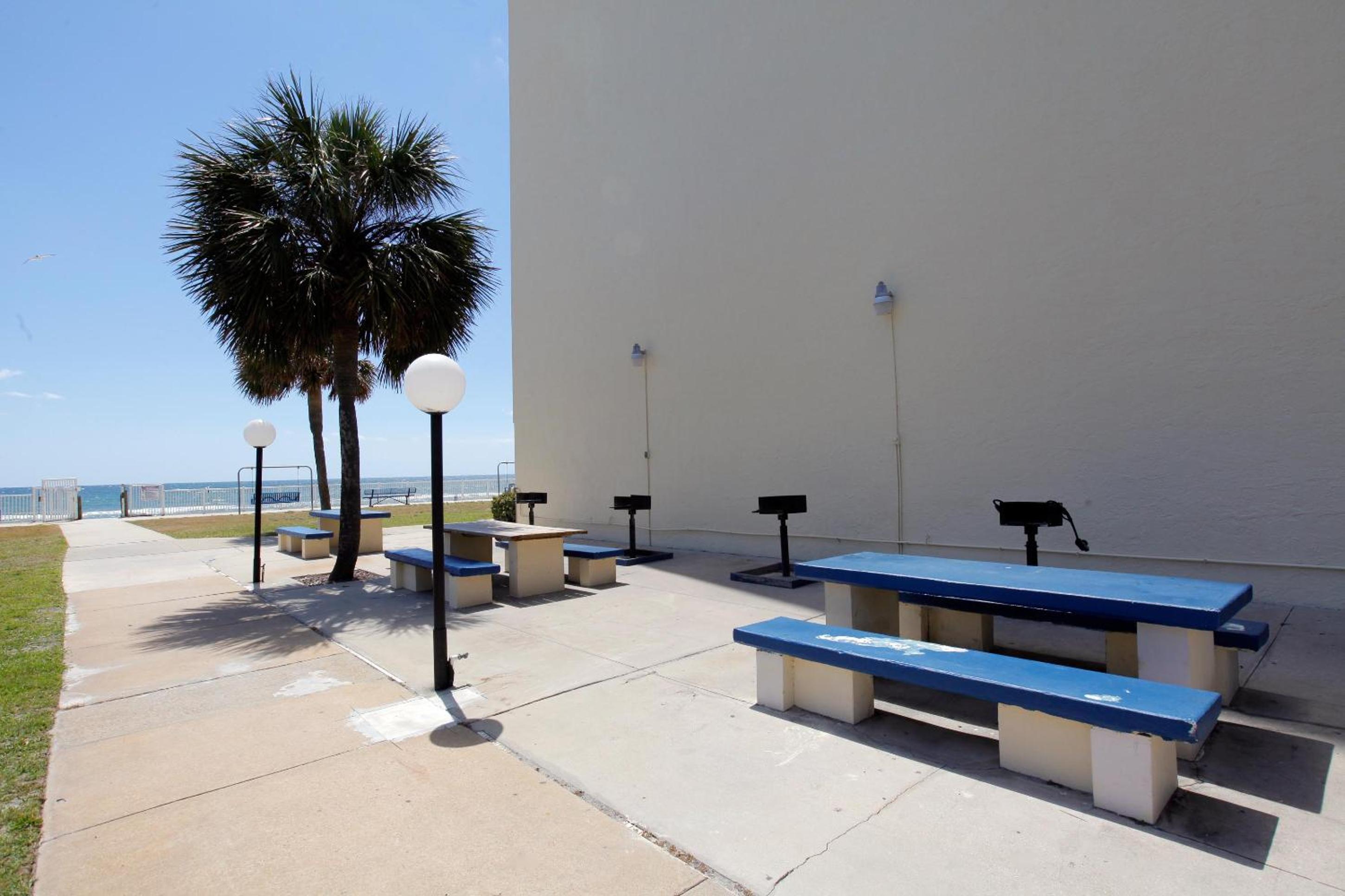 Regency Towers by Panhandle Getaways