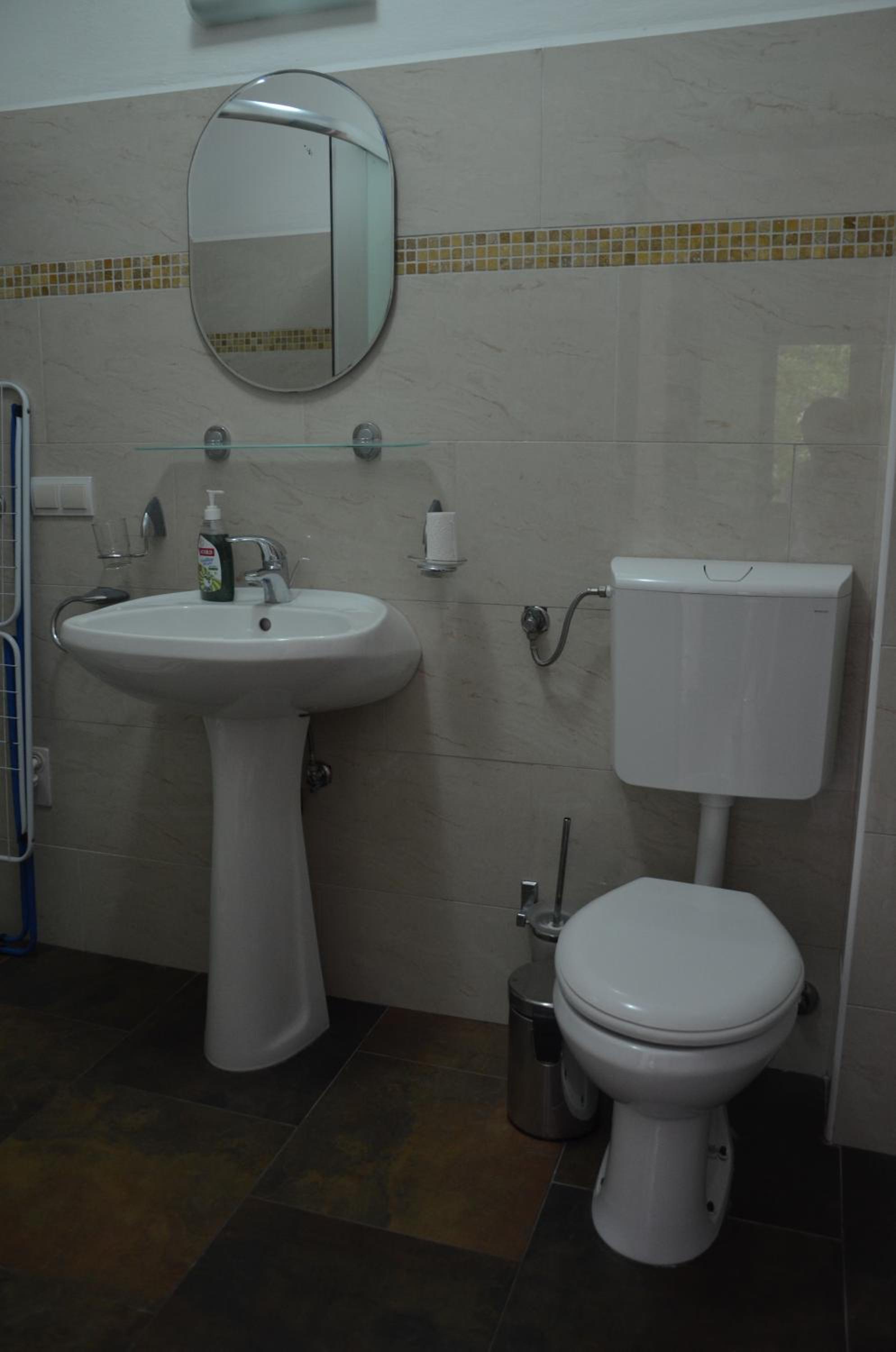 Lero Apartments