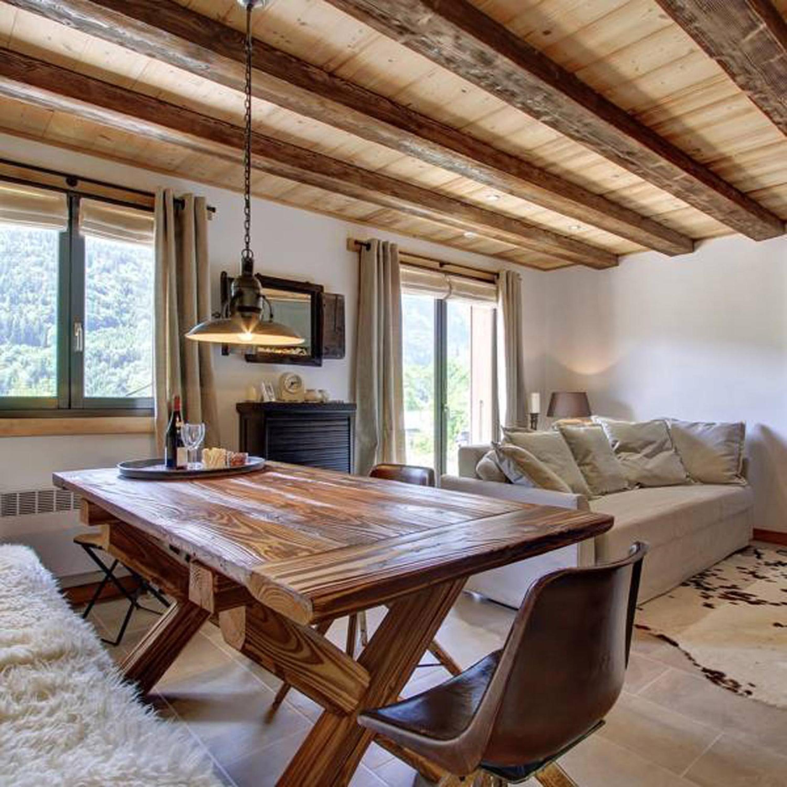 L'Ours Blanc Lodge view 3