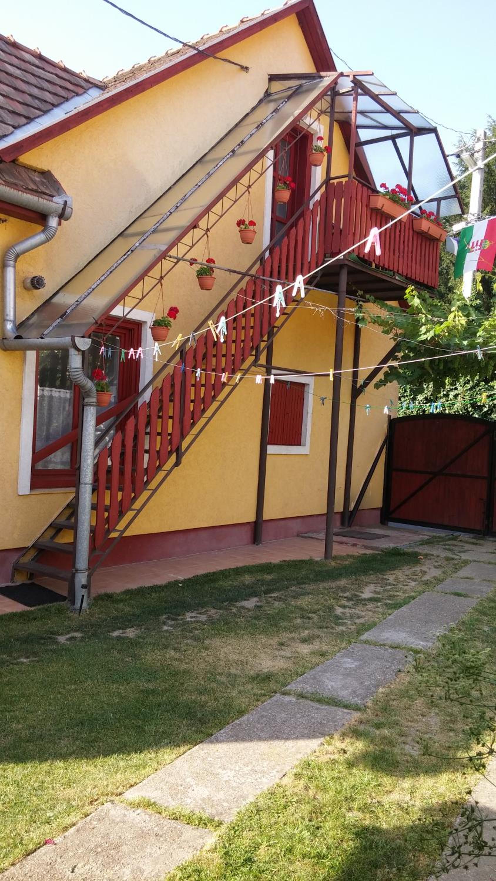 Photo 29