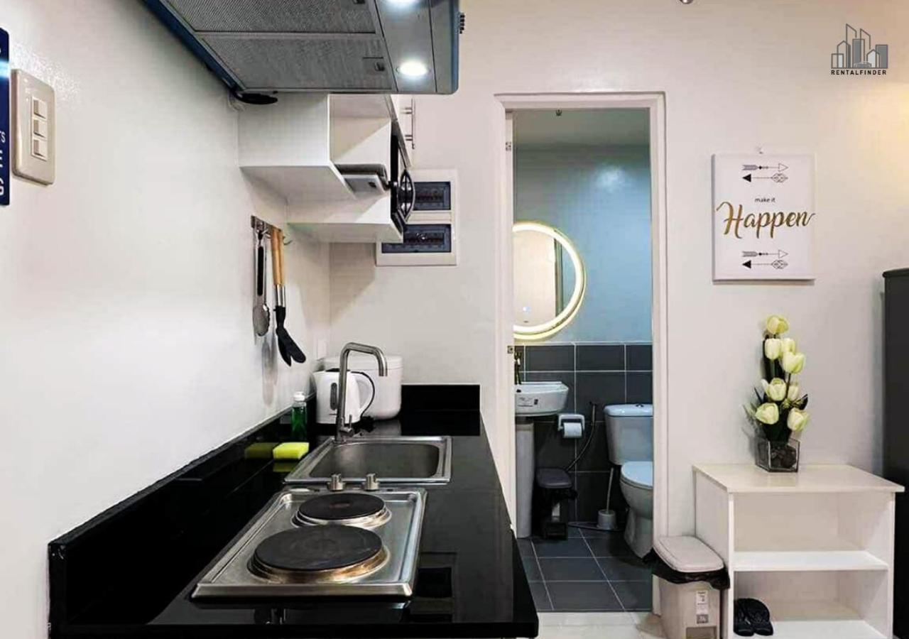 2BR Cozy Condo with a Balcony, FREE Pool, Gym Parking Near Airport - B2 6LusterB